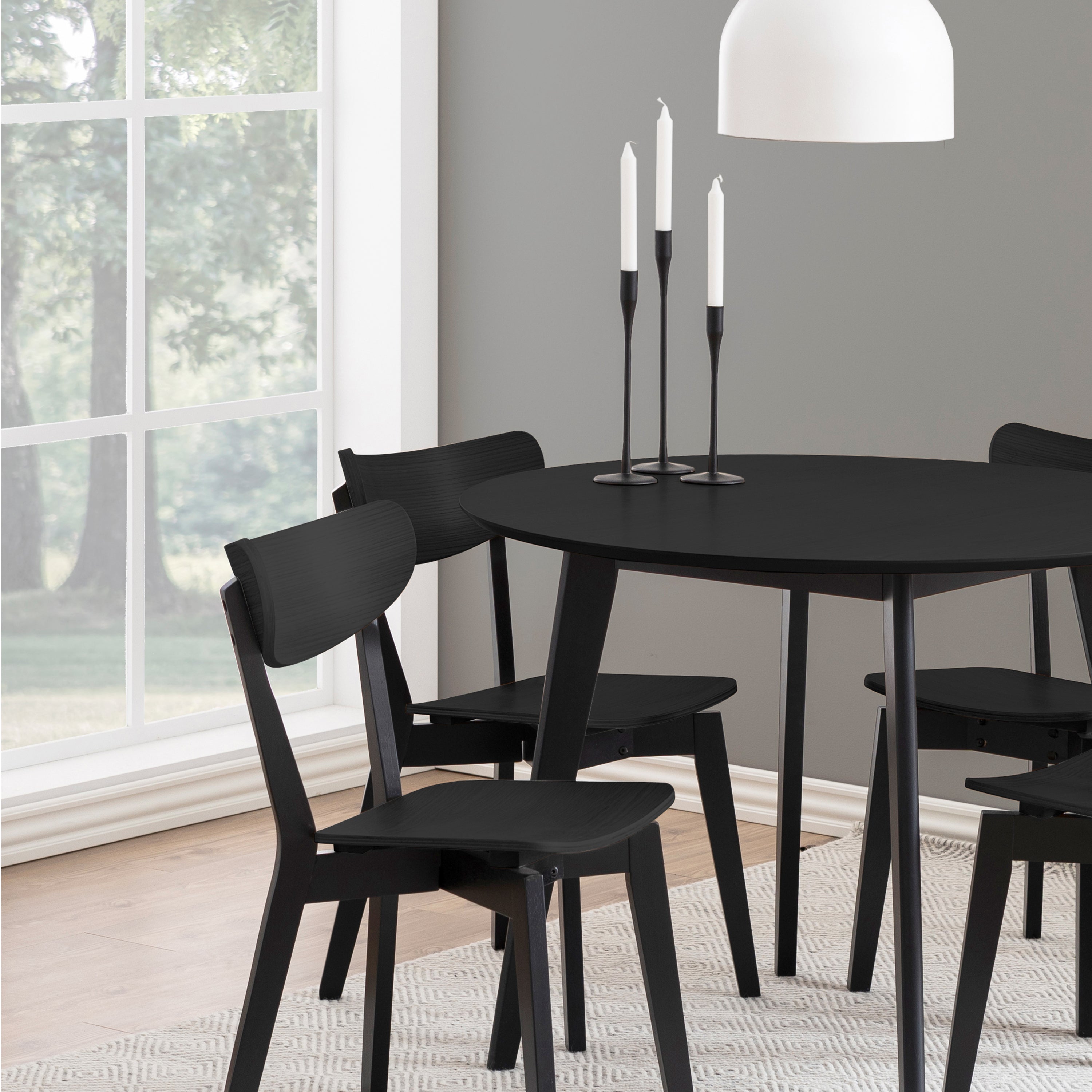Roxby Round Dining Table in Black 105x76cm Included 4 Roxby Dining Chairs in Black