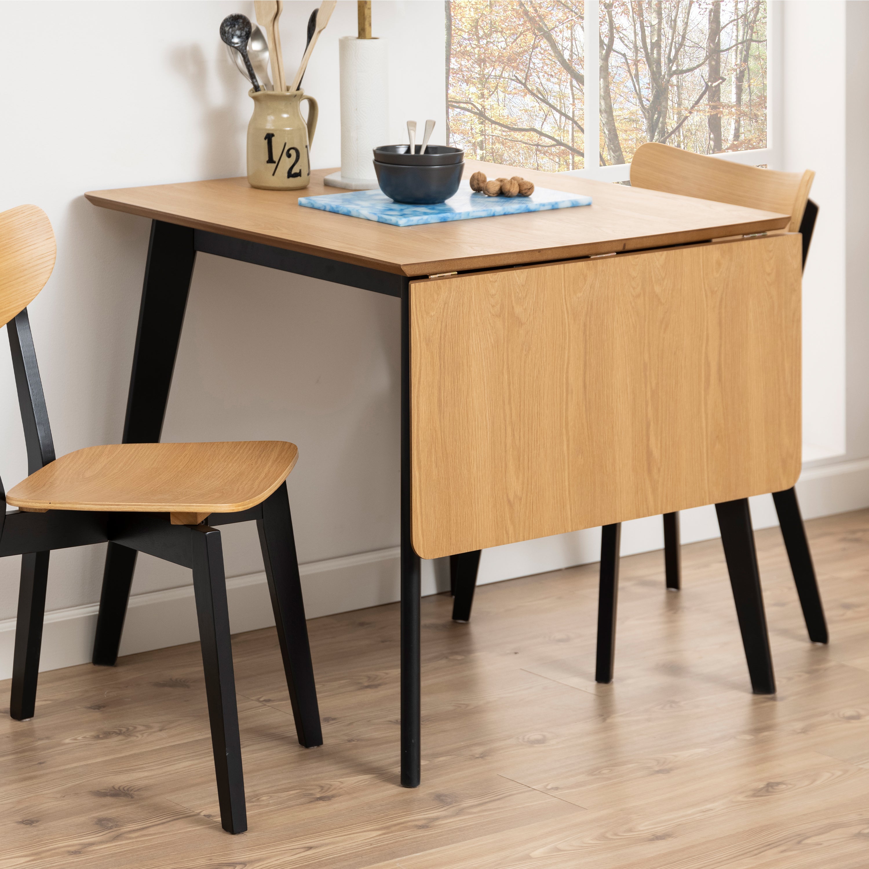 Roxby Extending Dining Table 80-120cm in Oak & Black Included 4 Roxby Dining Chairs in Black and Oak