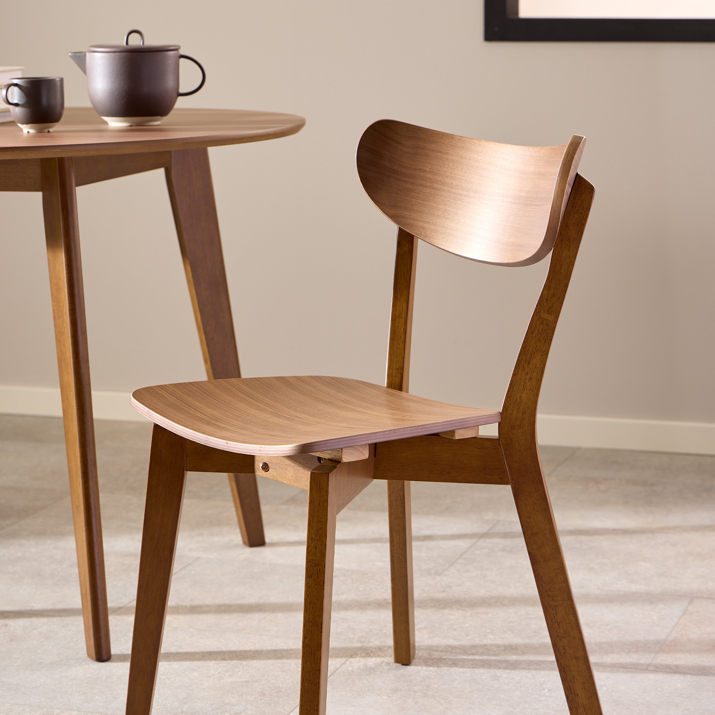 Roxby Round Dining Table in Walnut 105x76cm