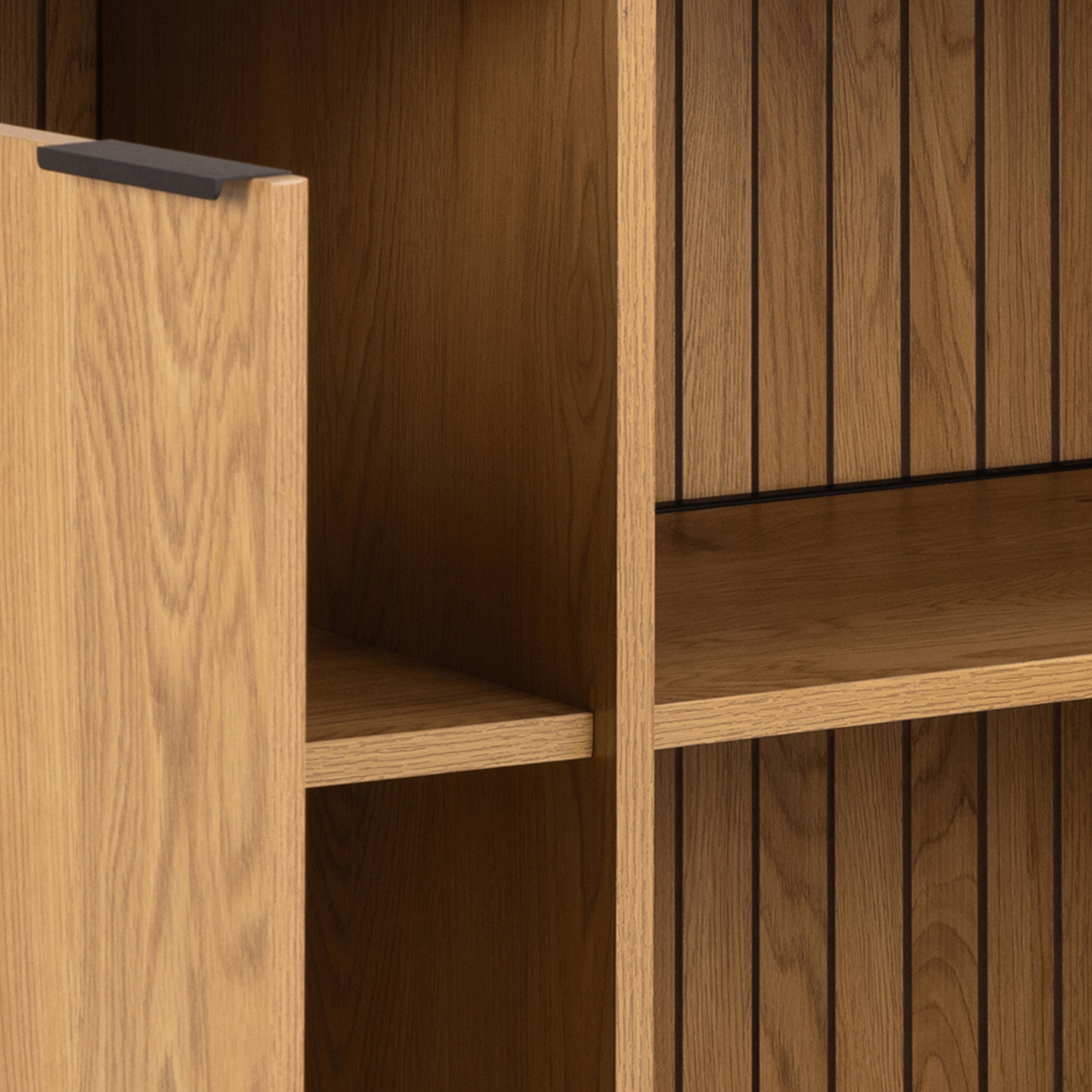 Colima 2 Door Sideboard in Oak