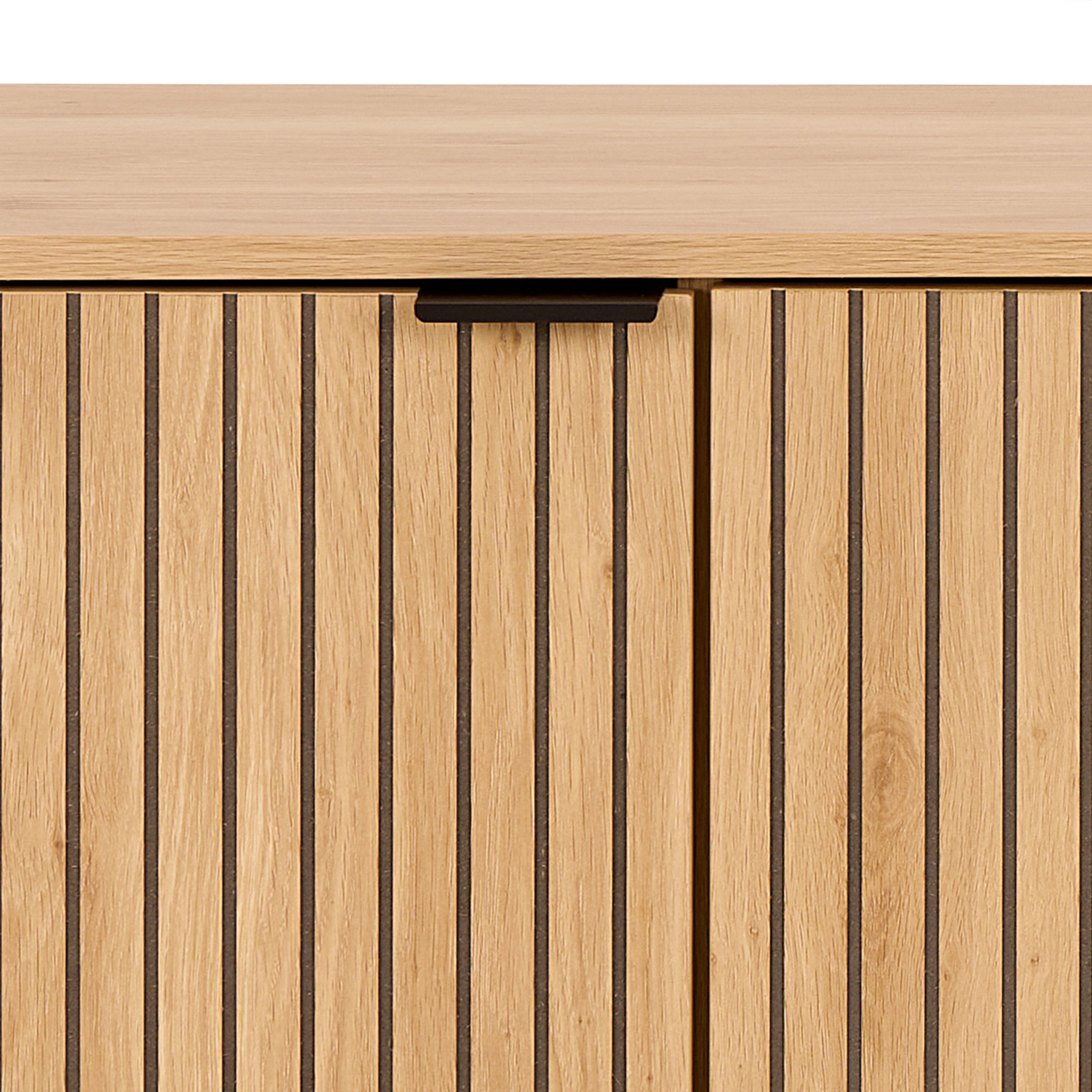 Jaipur Sideboard With 2 Doors and 2 Shelves in Oak
