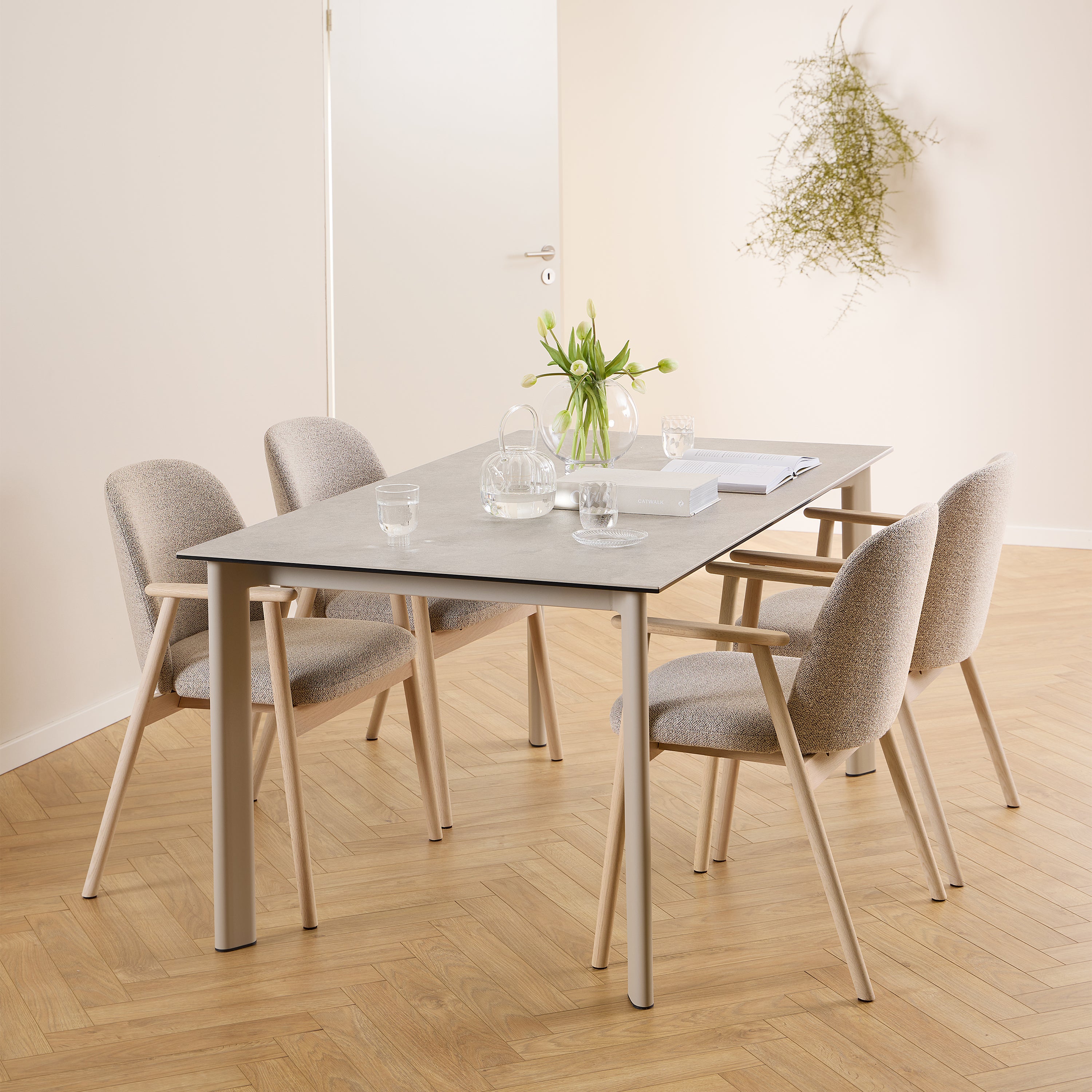 Palermo Ceramic Dining Table in Grey