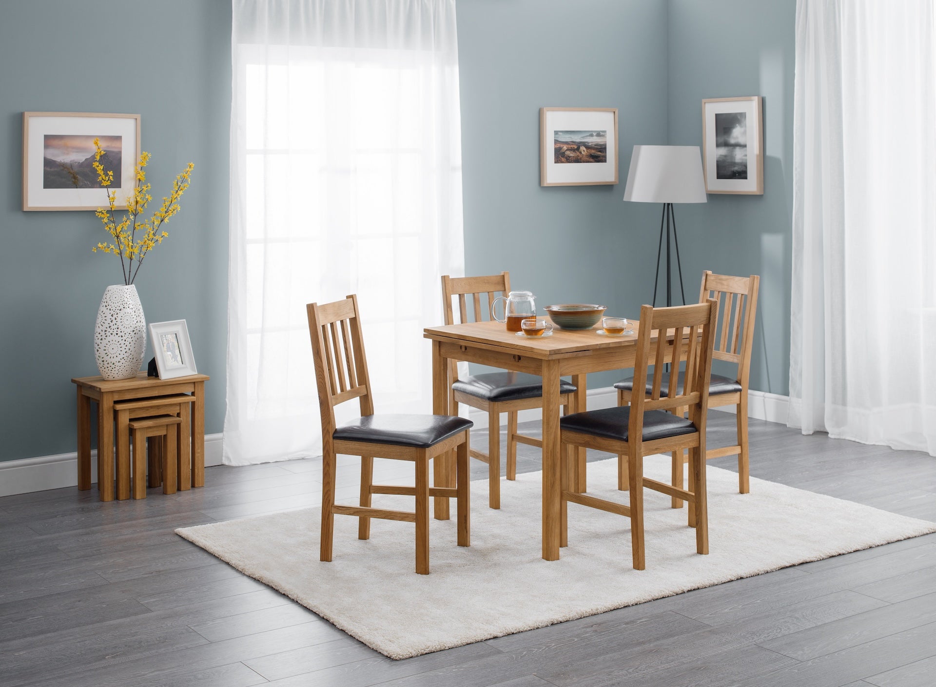 Coxmoor Oak Extending Dining Table