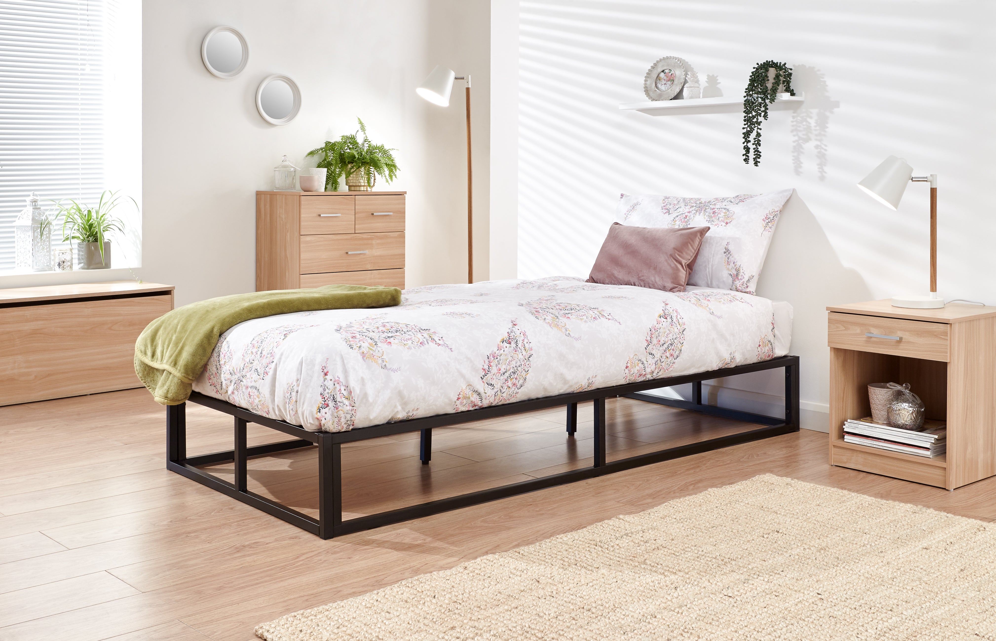 Platform Metal Bed Black