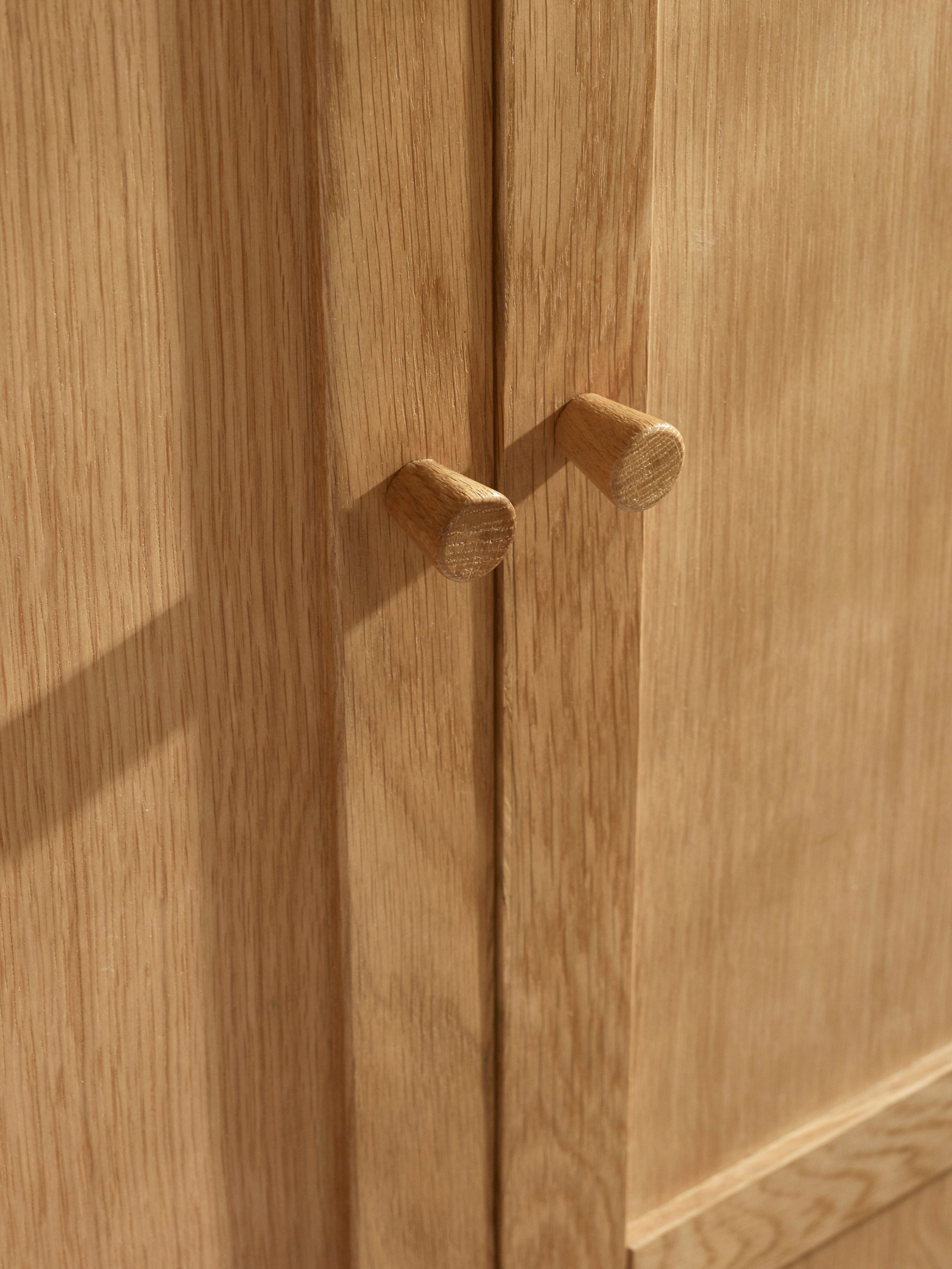Julian Bowen Wardrobe Coxmoor Wardrobe - Oak Bed Kings