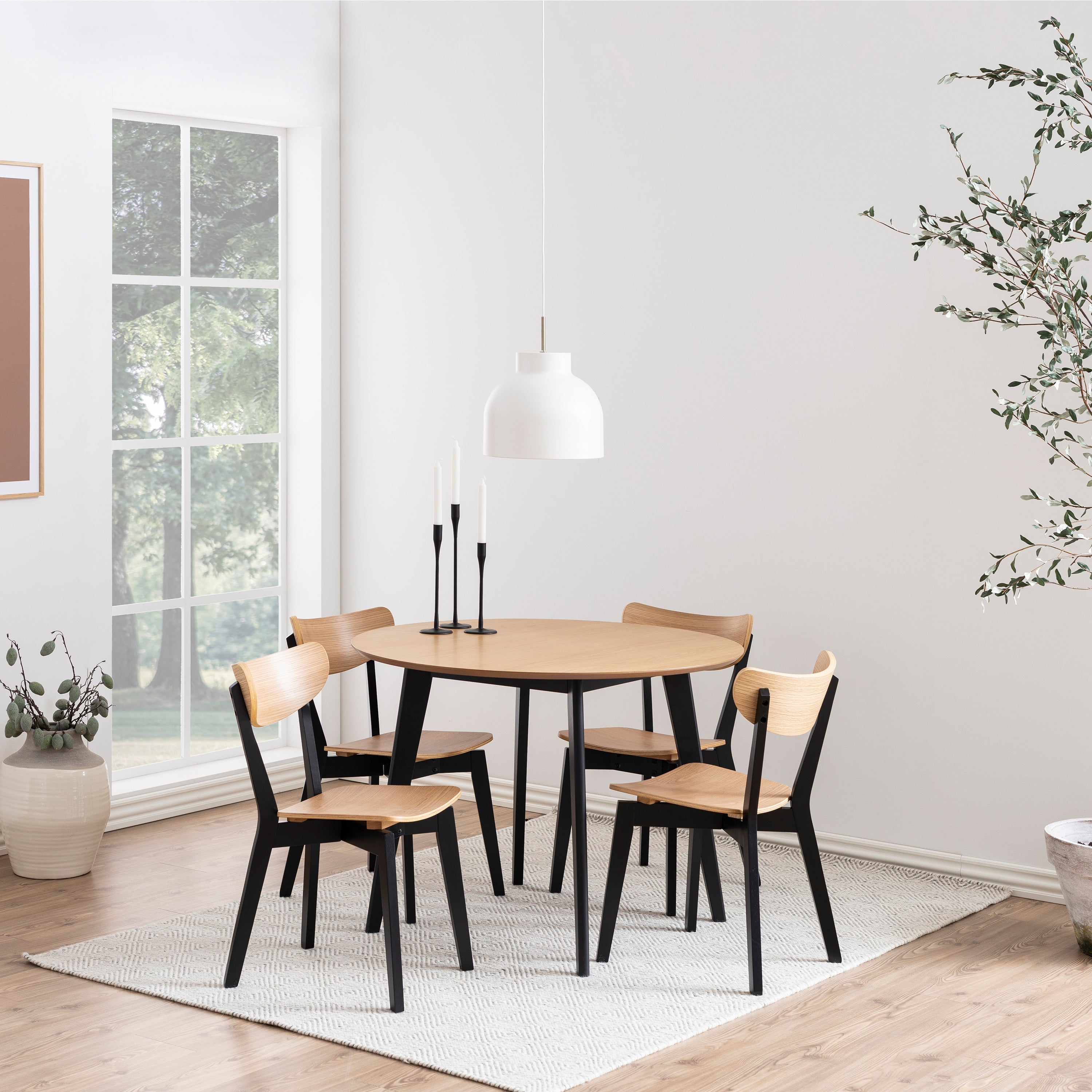 Roxby Round Dining Table in Oak & Black Included 4 Roxby Dining Chairs in Black and Oak