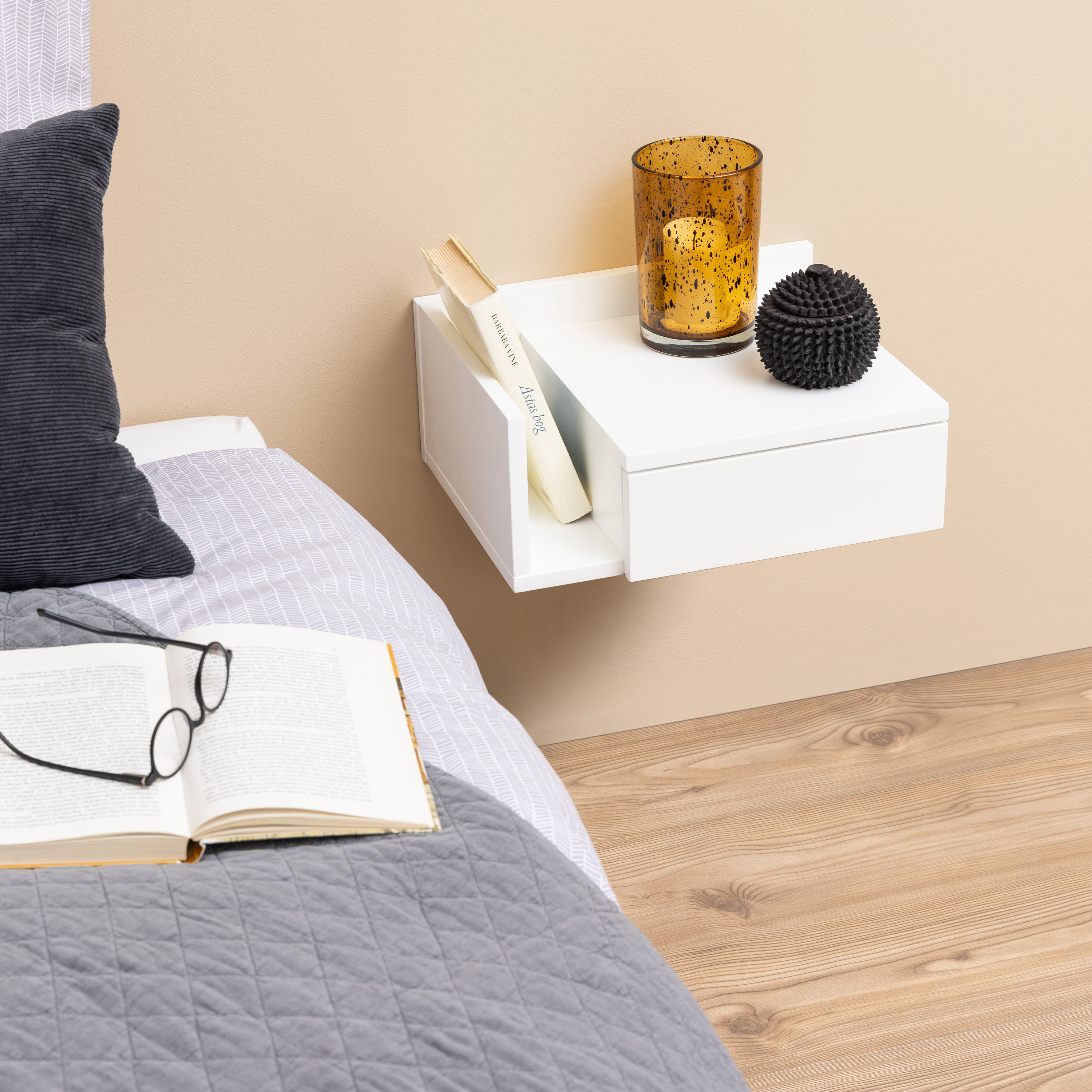 Ashlan 1 Drawer Wall Mounted Square Bedside Table in White