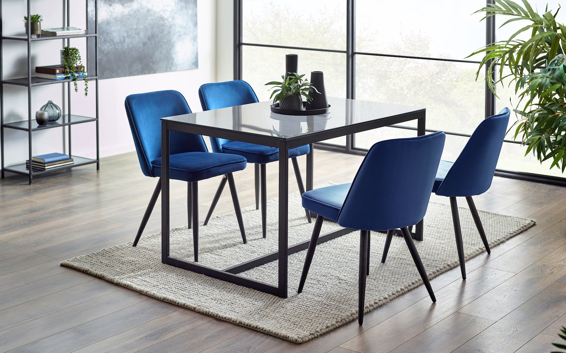 Chicago Dining Table Smoked Glass