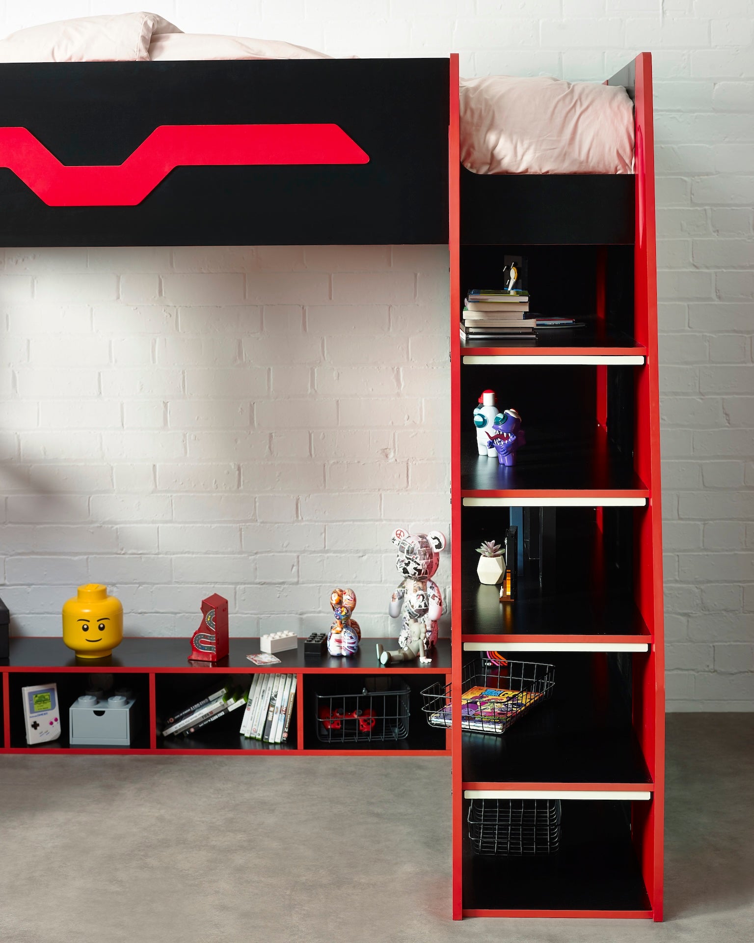 Eagle Single Gaming Highsleeper Bed - Black and Red