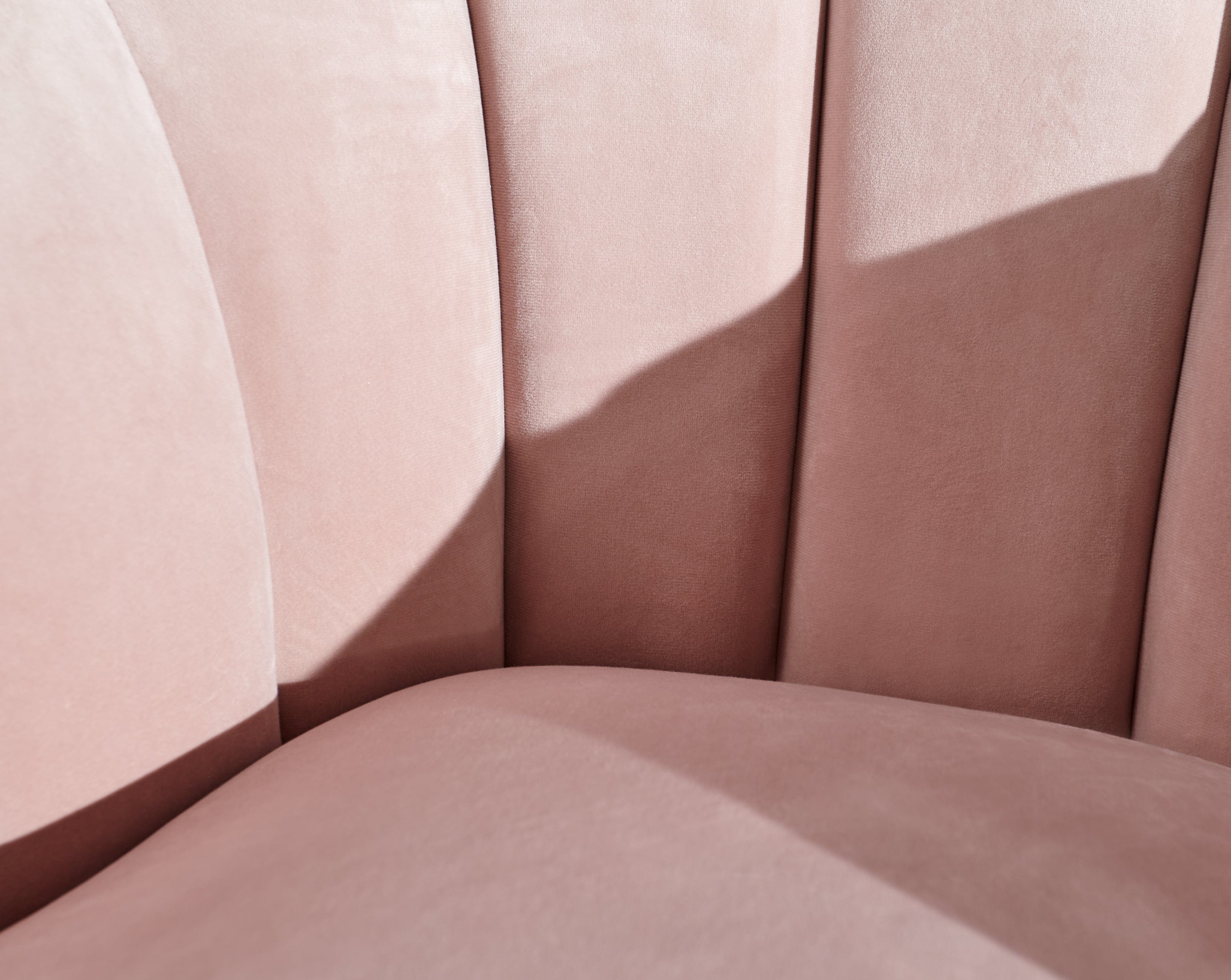 GFW Armchair Pettine Chair Blush Pink Bed Kings