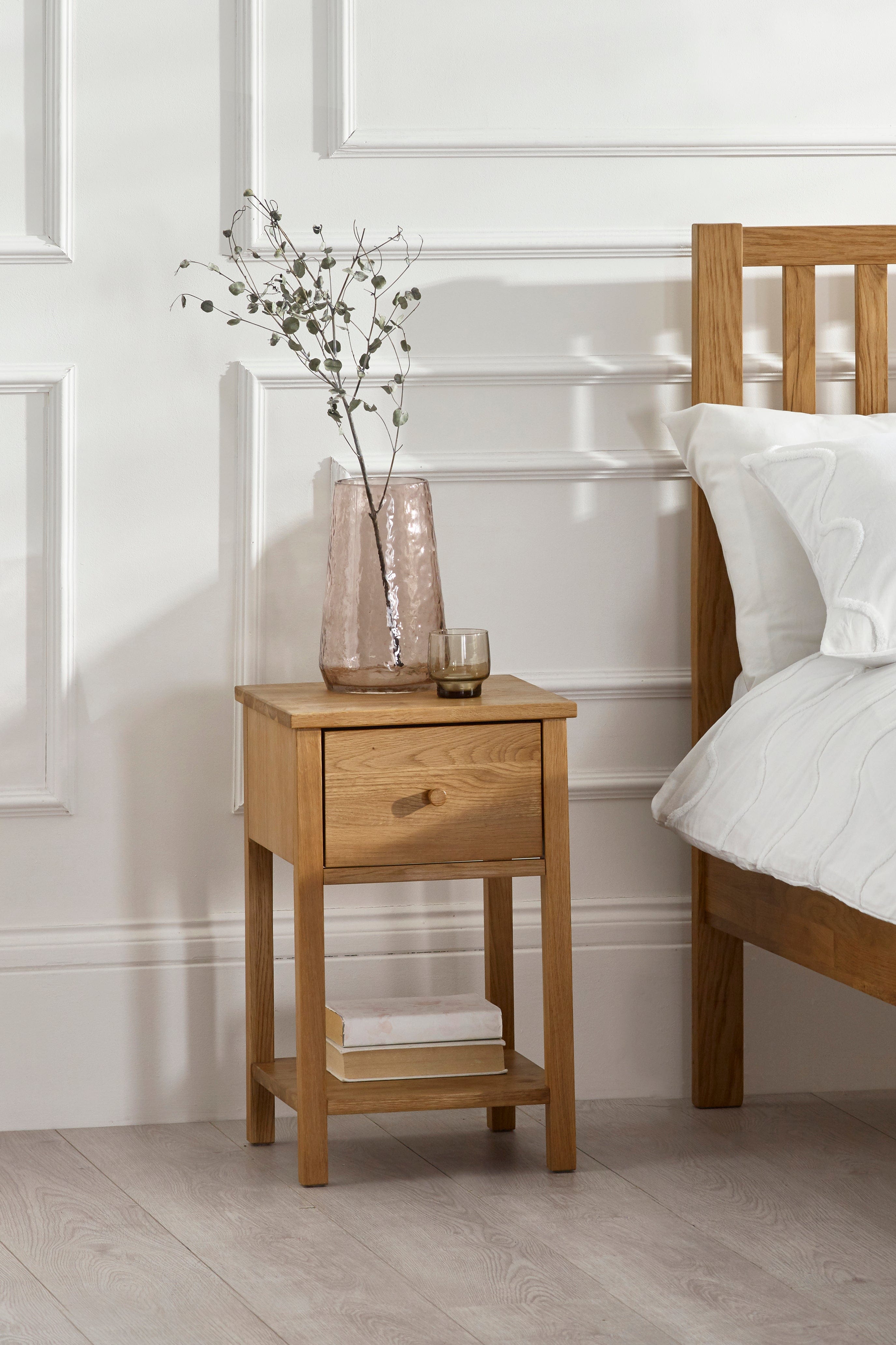 Julian Bowen Bedside Table Coxmoor 1 Drawer - Oak Bed Kings