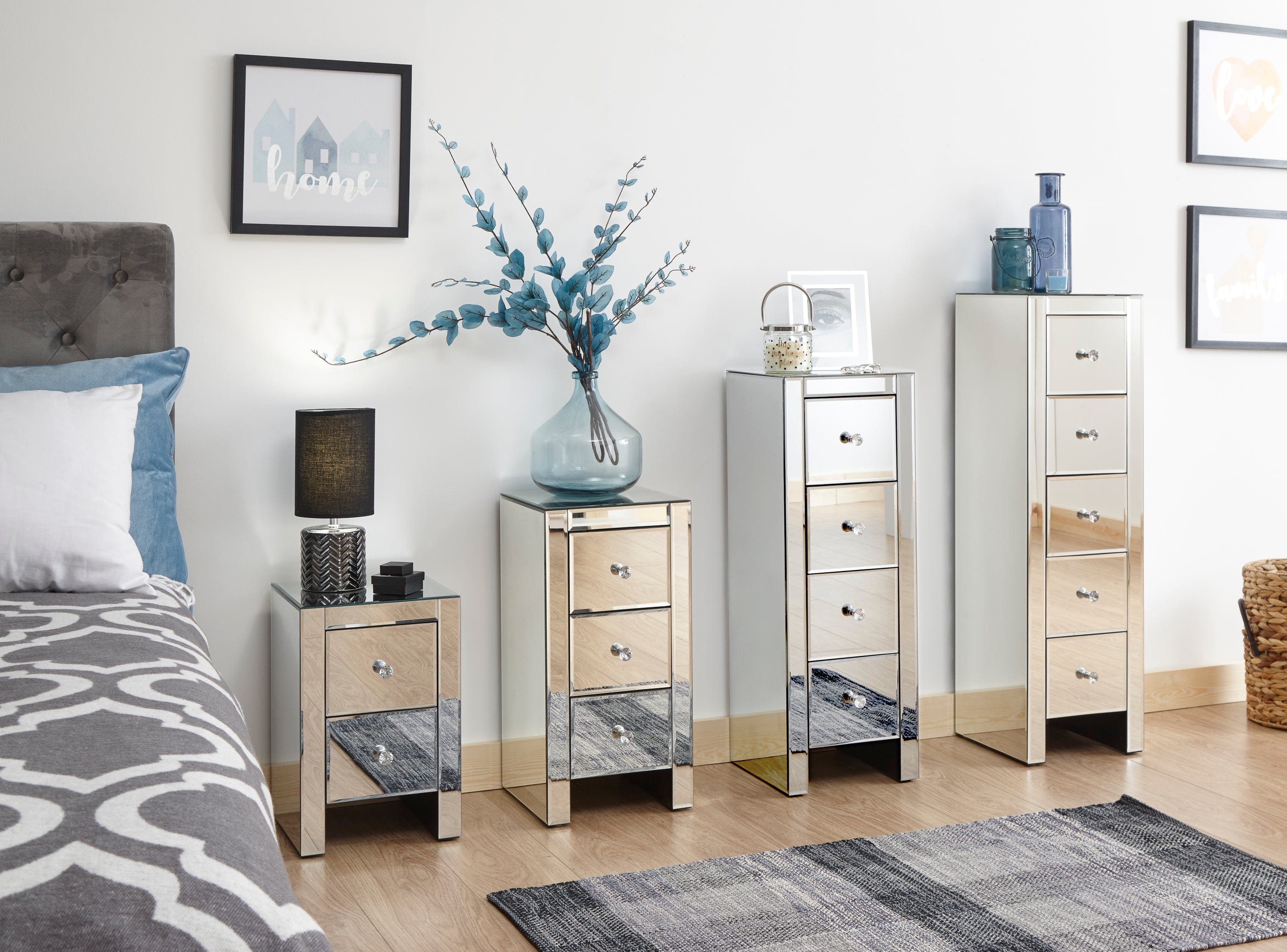 GFW Chest Of Drawers Mirrored 3 Drawer Slim Chest Clear Glass Bed Kings