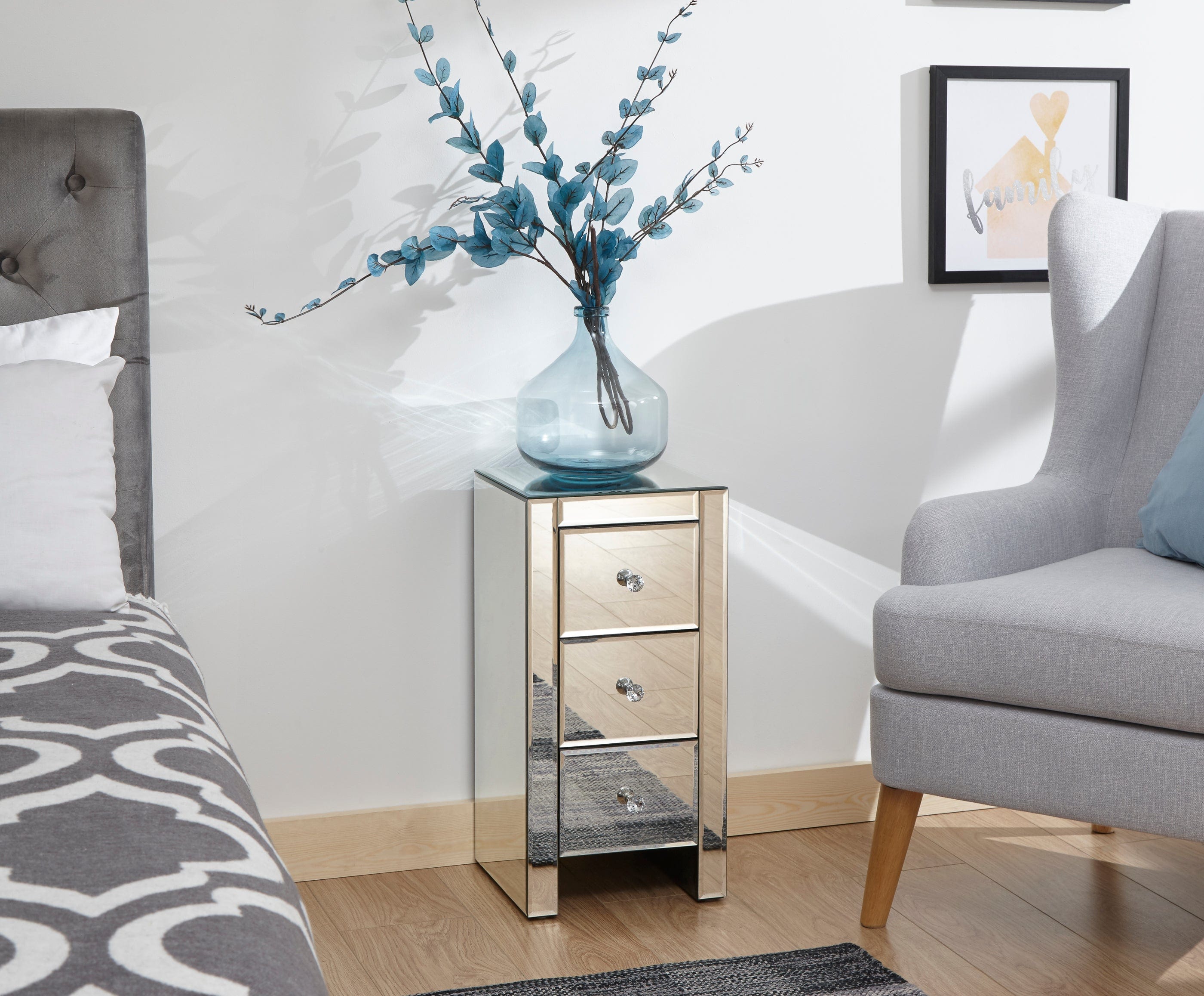 GFW Chest Of Drawers Mirrored 3 Drawer Slim Chest Clear Glass Bed Kings