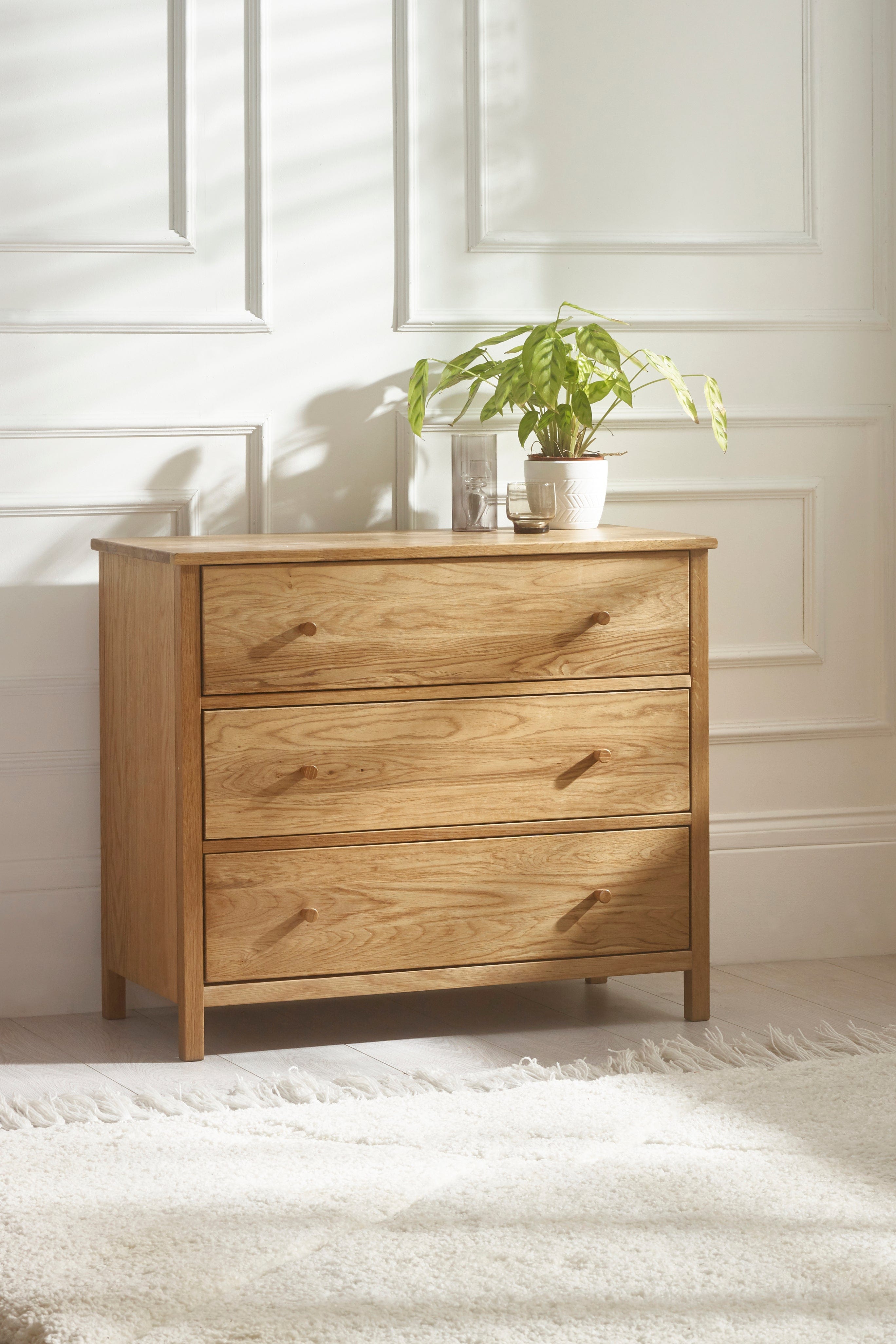 Julian Bowen Chest Of Drawers Coxmoor 3 Drawer Chest - Oak Bed Kings