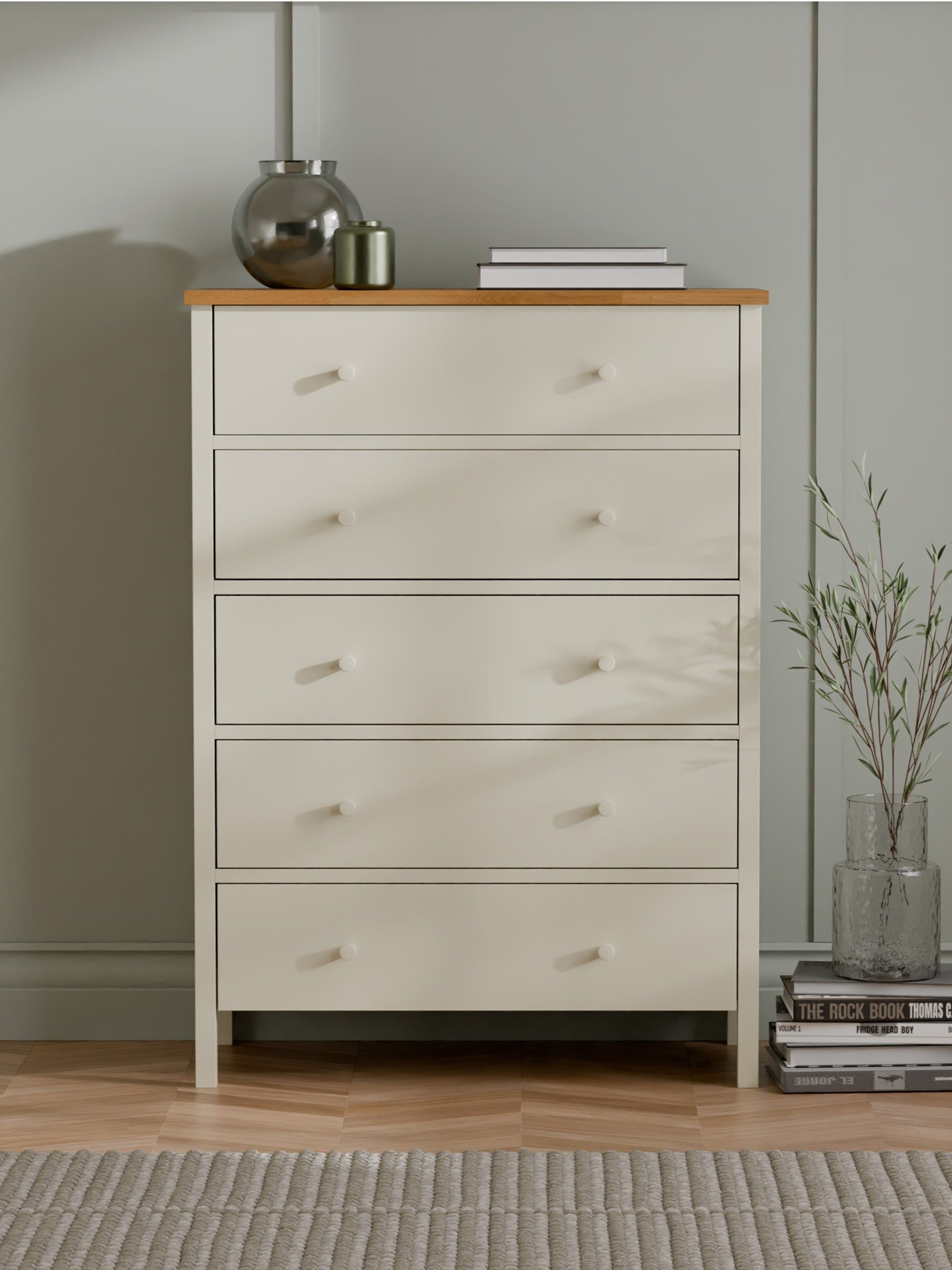 Julian Bowen Chest Of Drawers Coxmoor 5 Drawer Wide Chest - Ivory and Oak Bed Kings