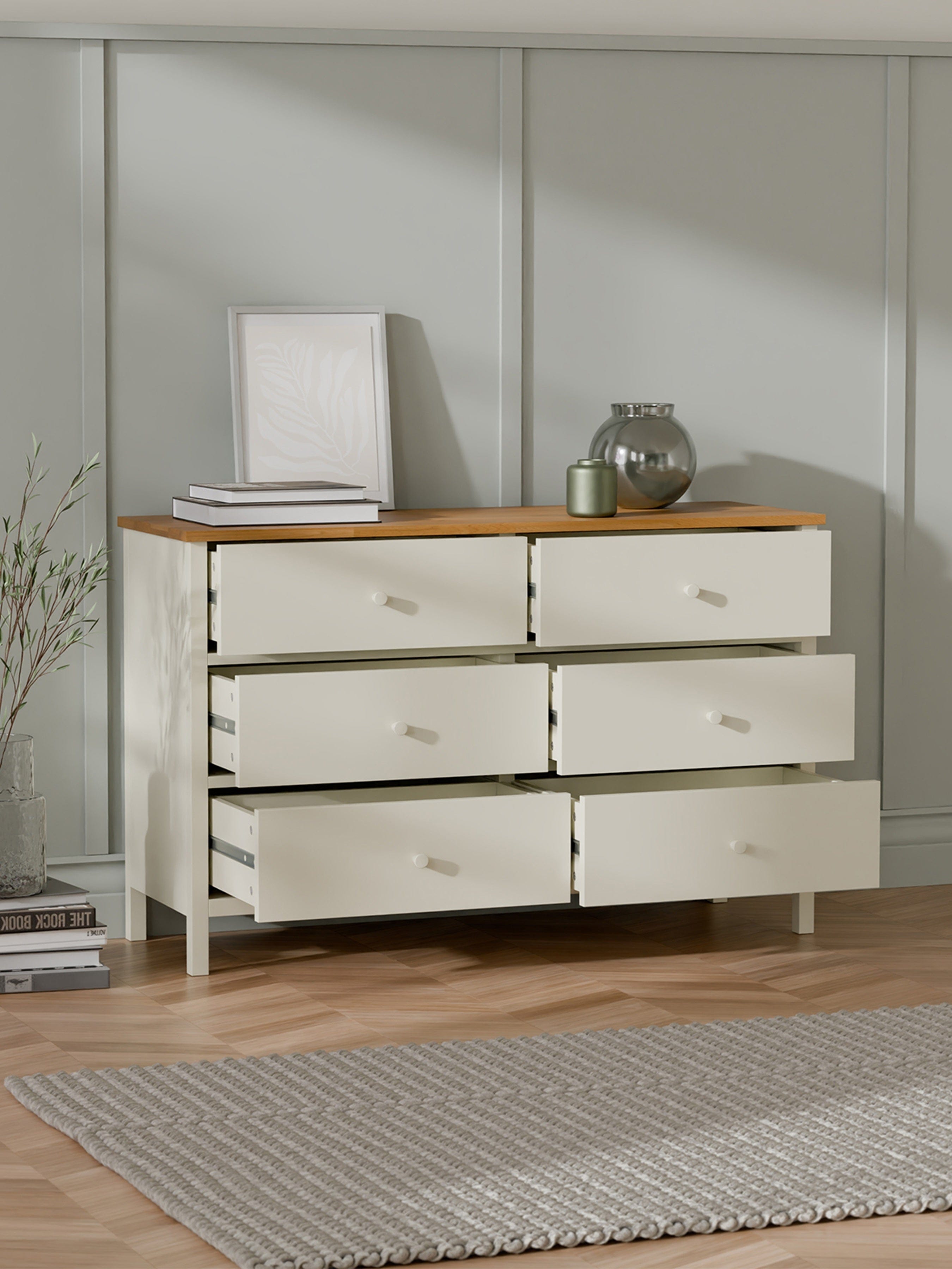 Julian Bowen Chest Of Drawers Coxmoor 6 Drawer Chest - Ivory and Oak Bed Kings