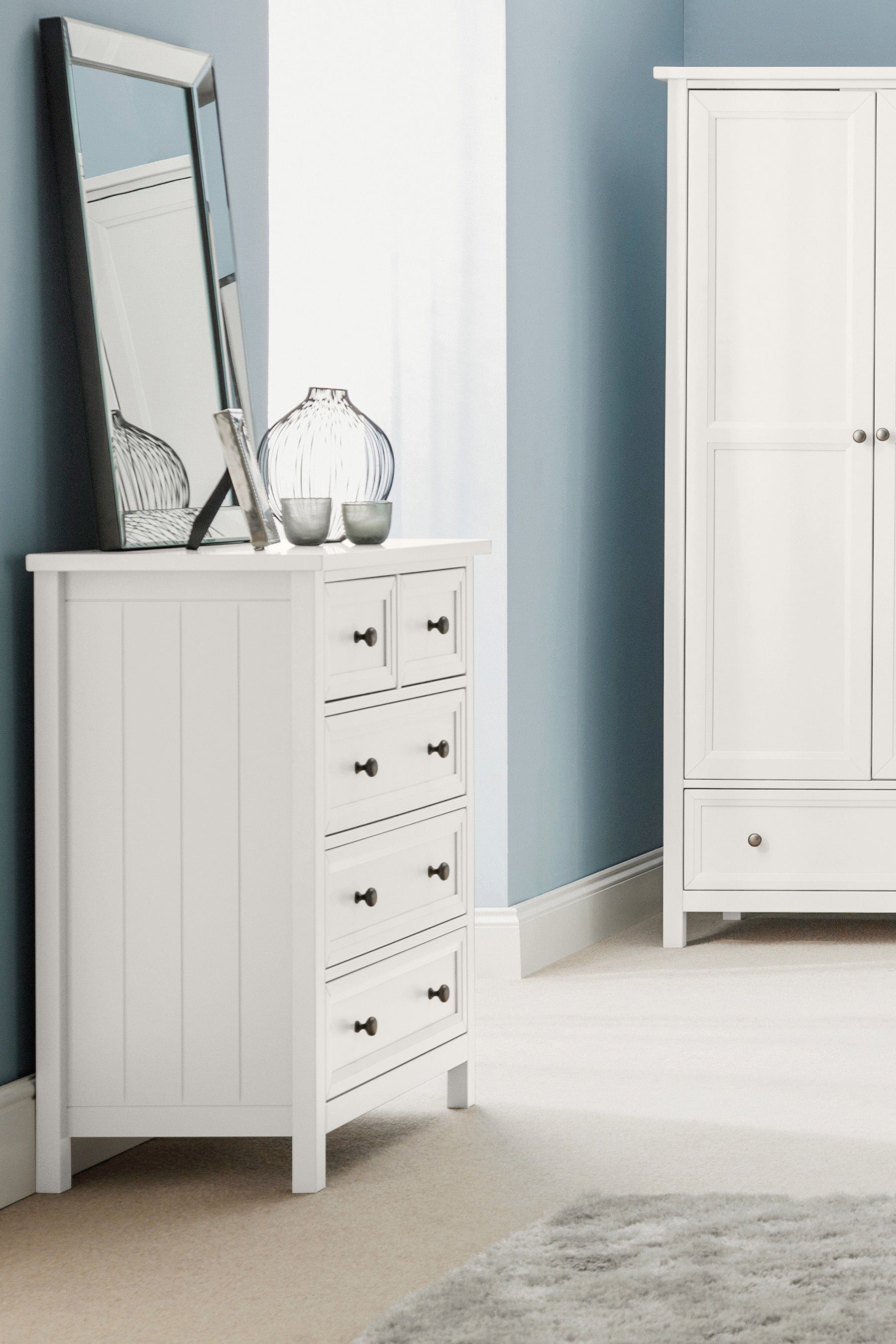 Julian Bowen Chest Of Drawers Maine 3+2 Drawer Chest - Surf White Bed Kings