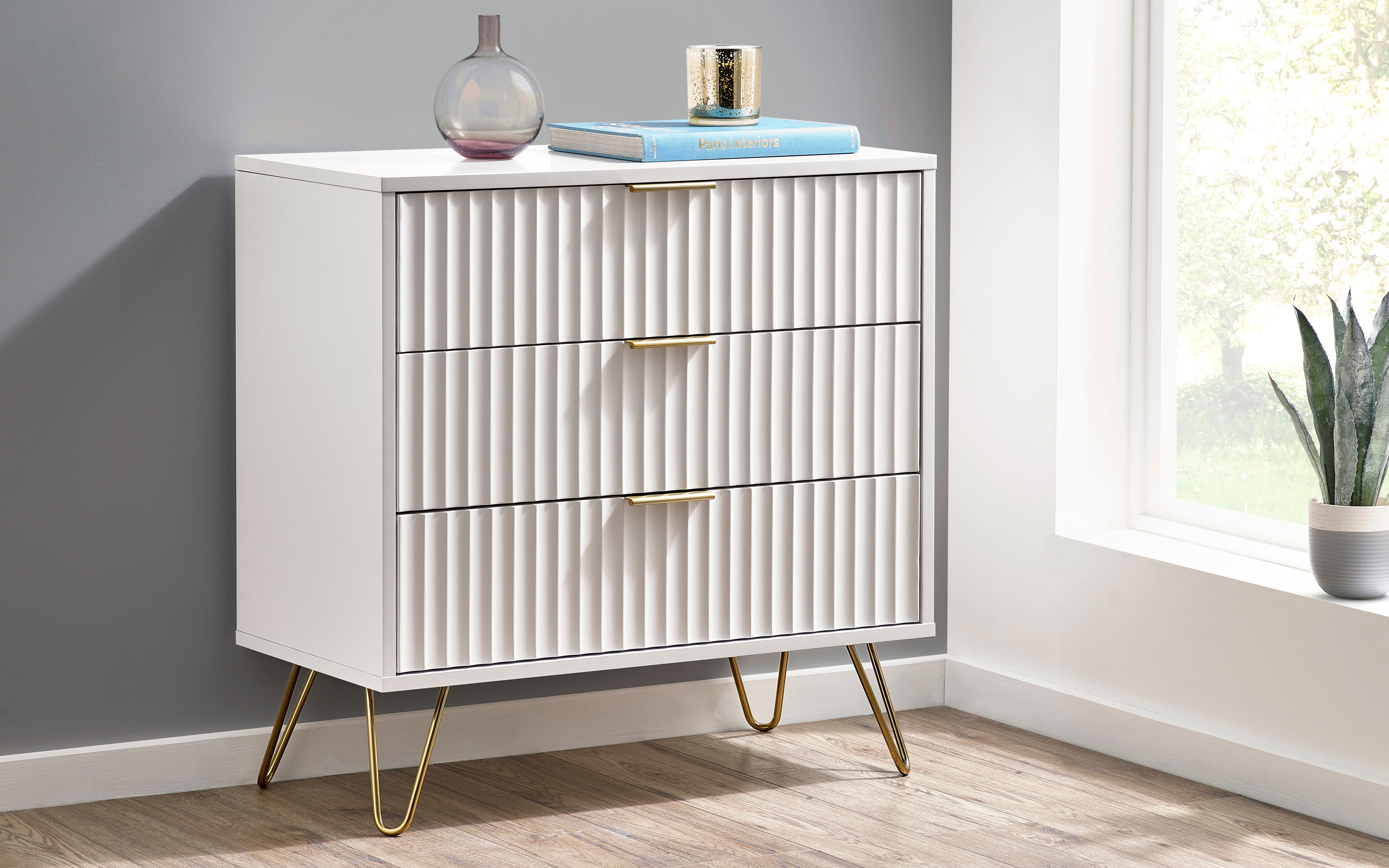 Julian Bowen Chest Of Drawers Murano 3 Drawer Chest - Matt White Bed Kings