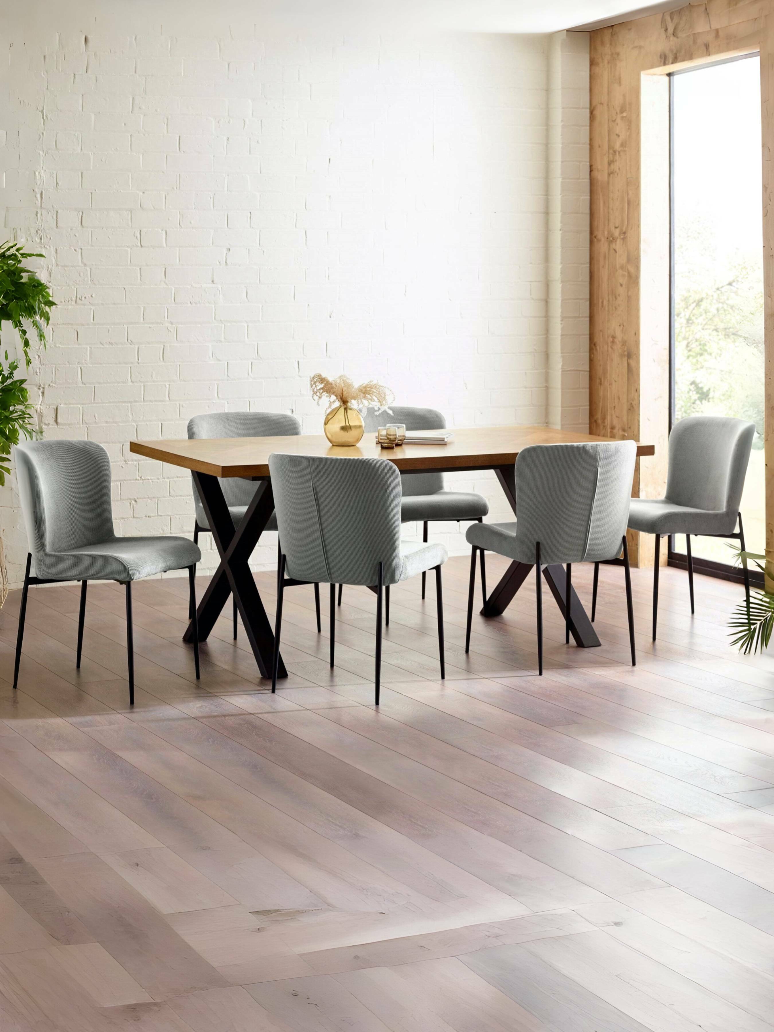 Aron Dining Table