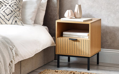 Julian Bowen Lamp Table Sia Side Table Bed Kings
