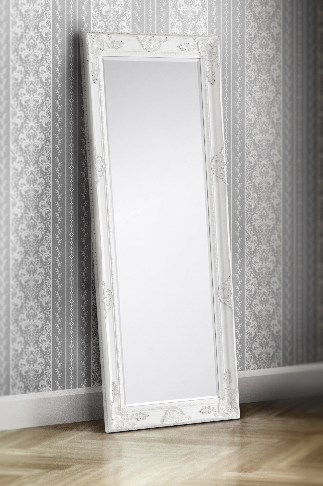 Julian Bowen Mirror Palais White Lean-To Dress Mirror Bed Kings