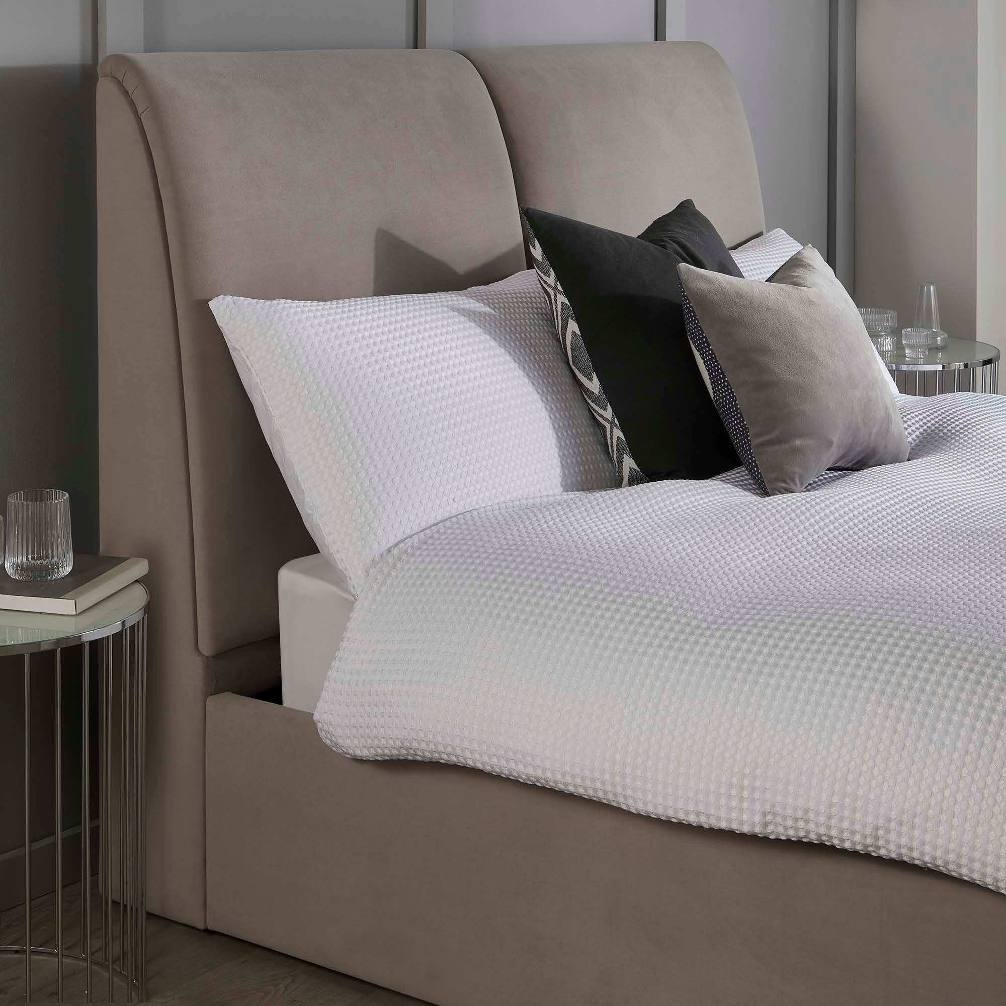 Montrel Ottoman Bed - Natural