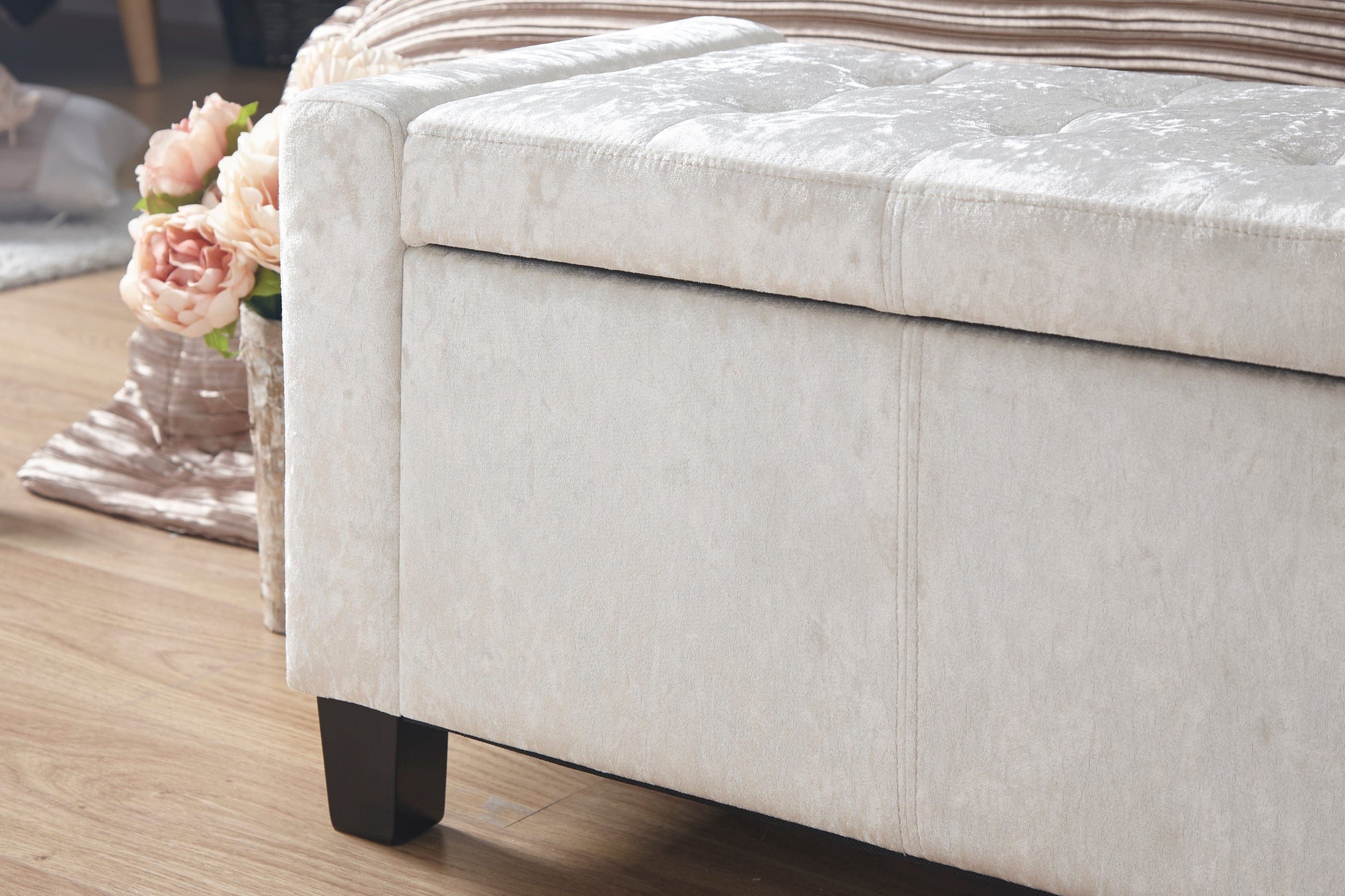 GFW Storage Ottoman Verona Ottoman Bench Oyster Crushed Velvet Bed Kings