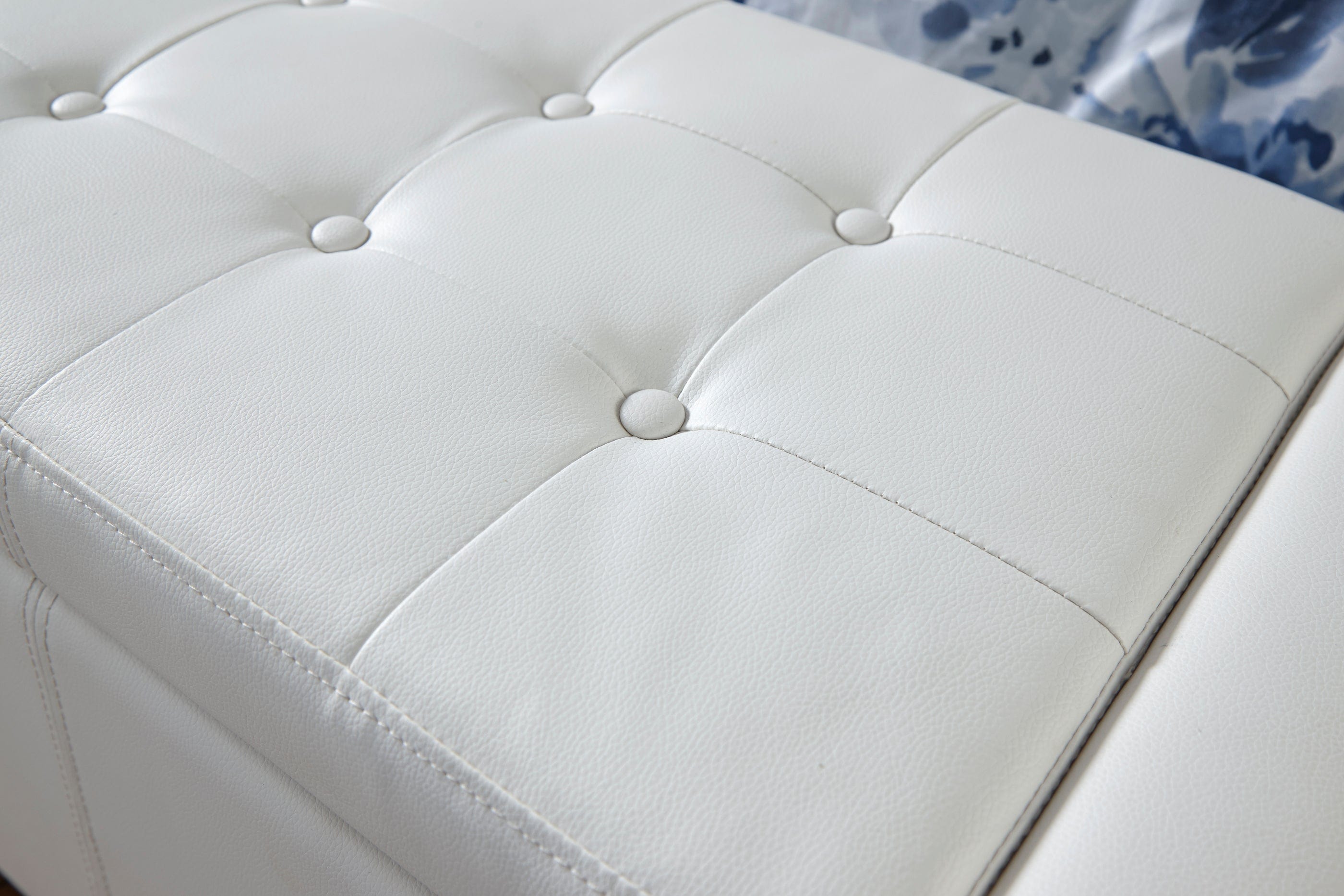 GFW Storage Ottoman Verona Ottoman Bench White Pu Bed Kings