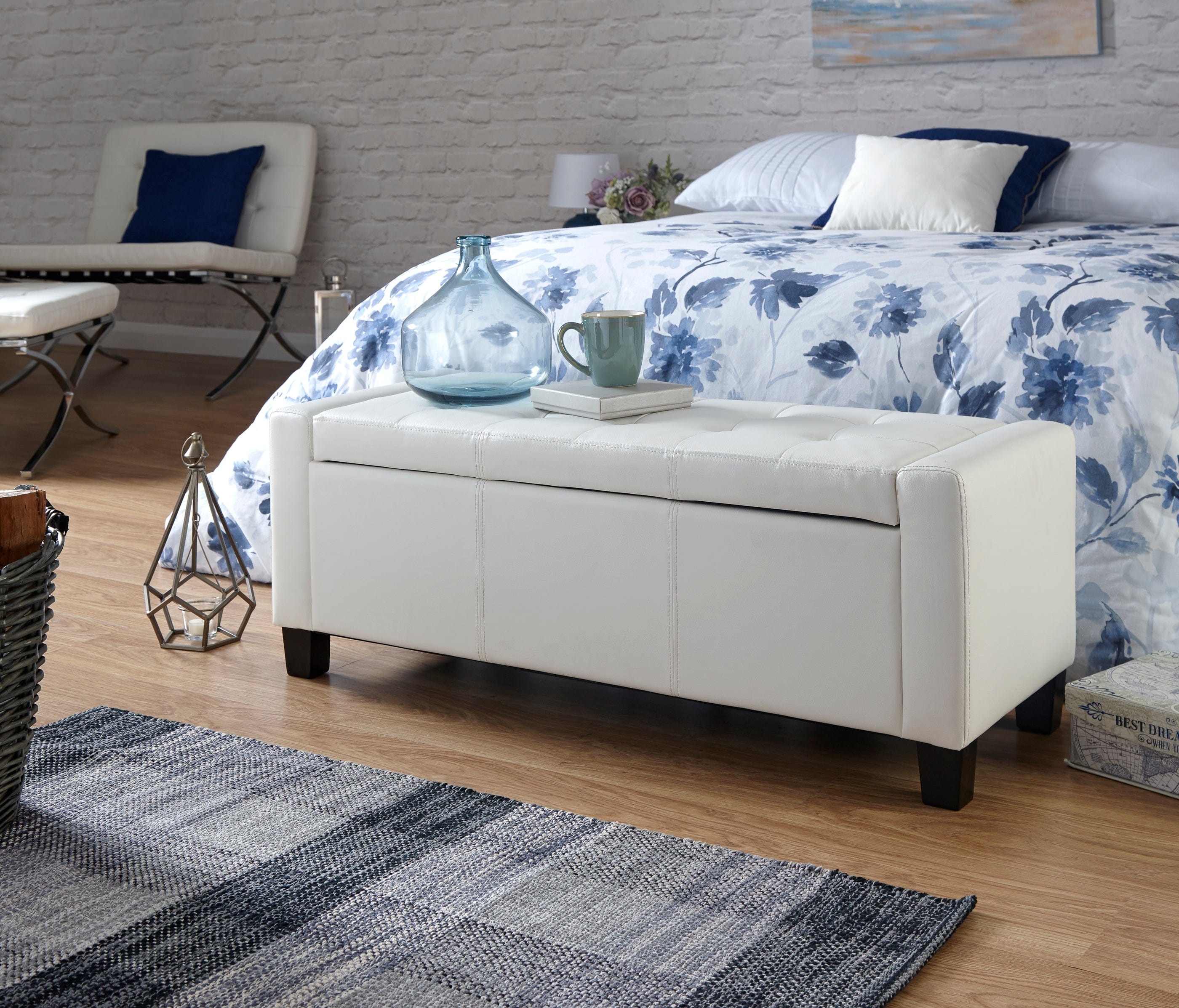 GFW Storage Ottoman Verona Ottoman Bench White Pu Bed Kings