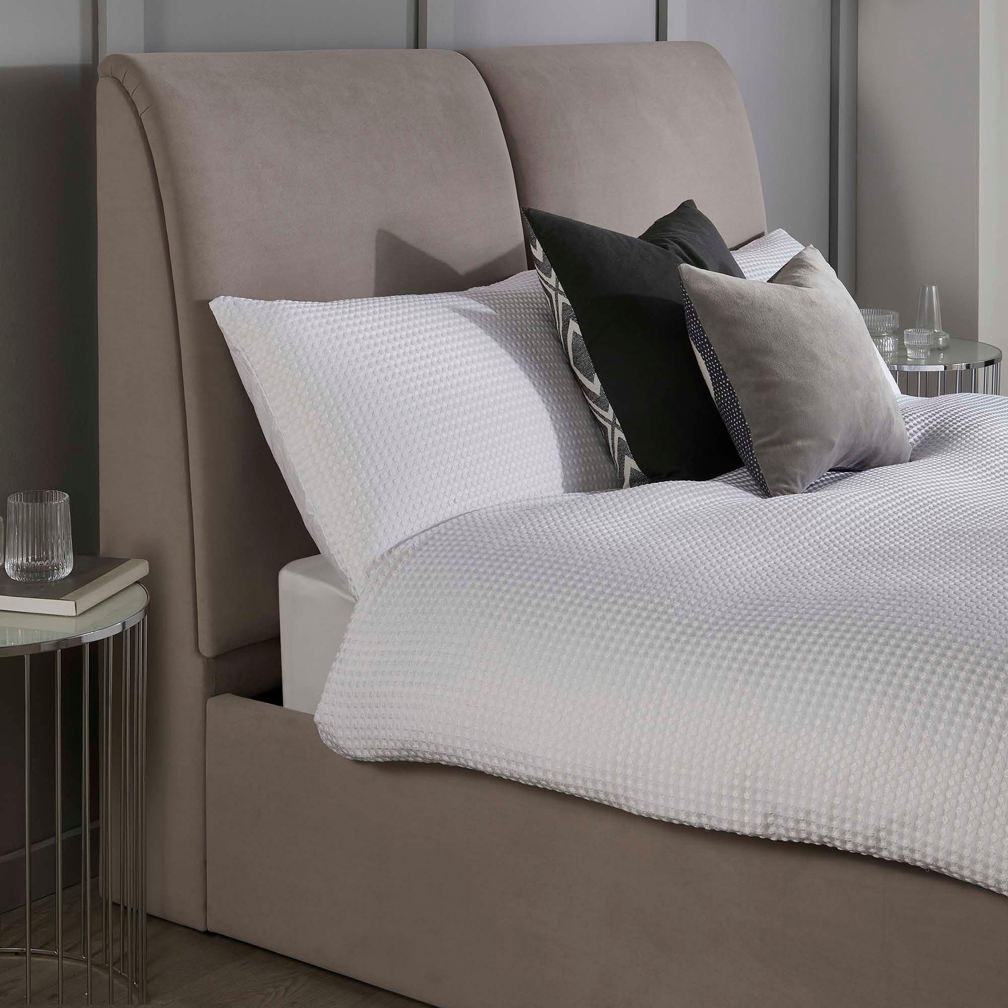 Montrel Ottoman Bed - Natural
