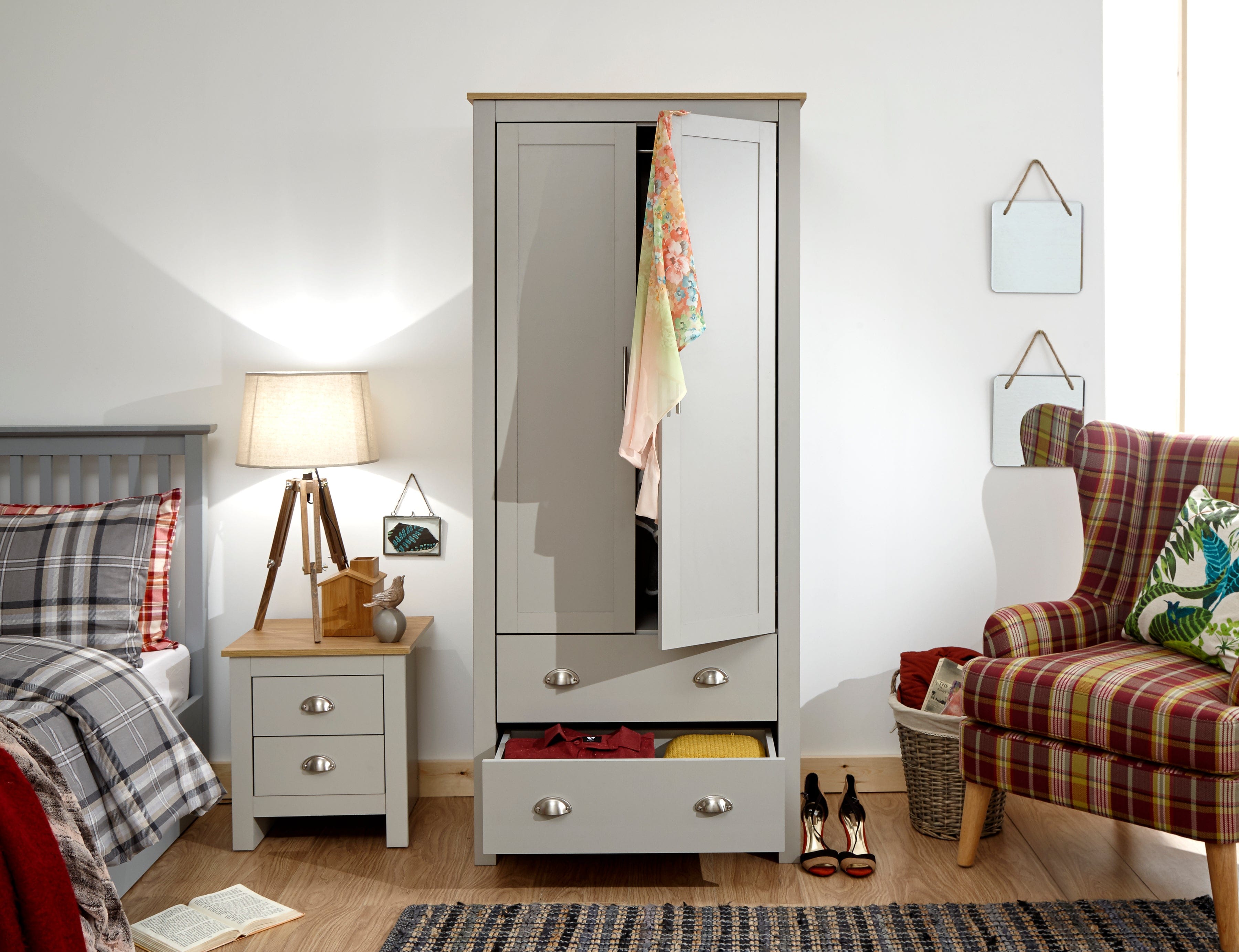 GFW Wardrobe Lancaster 2 Door 2 Drawer Wardrobe Grey Bed Kings