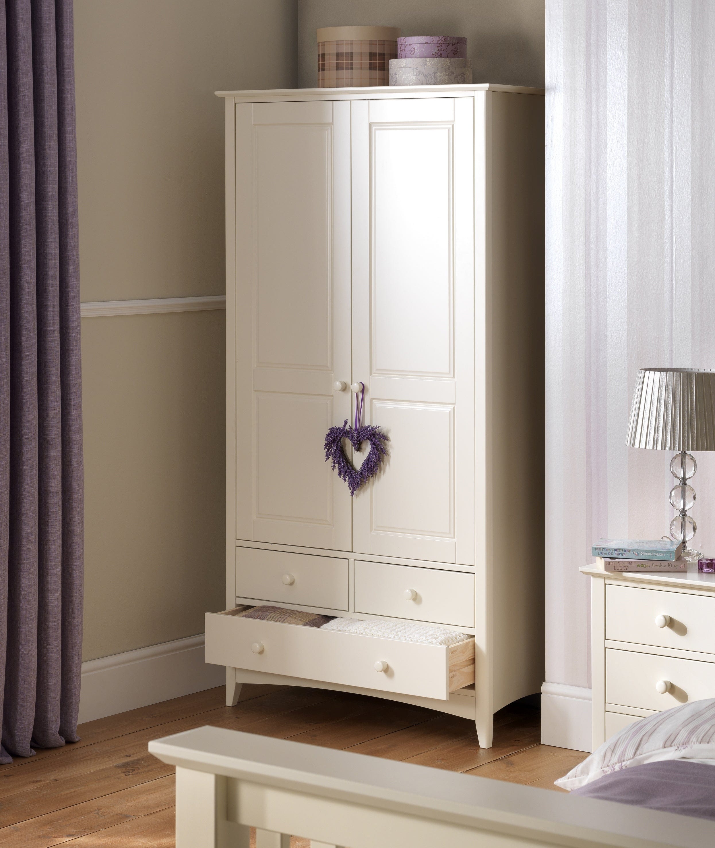 Julian Bowen Wardrobe Cameo Combination Wardrobe Bed Kings