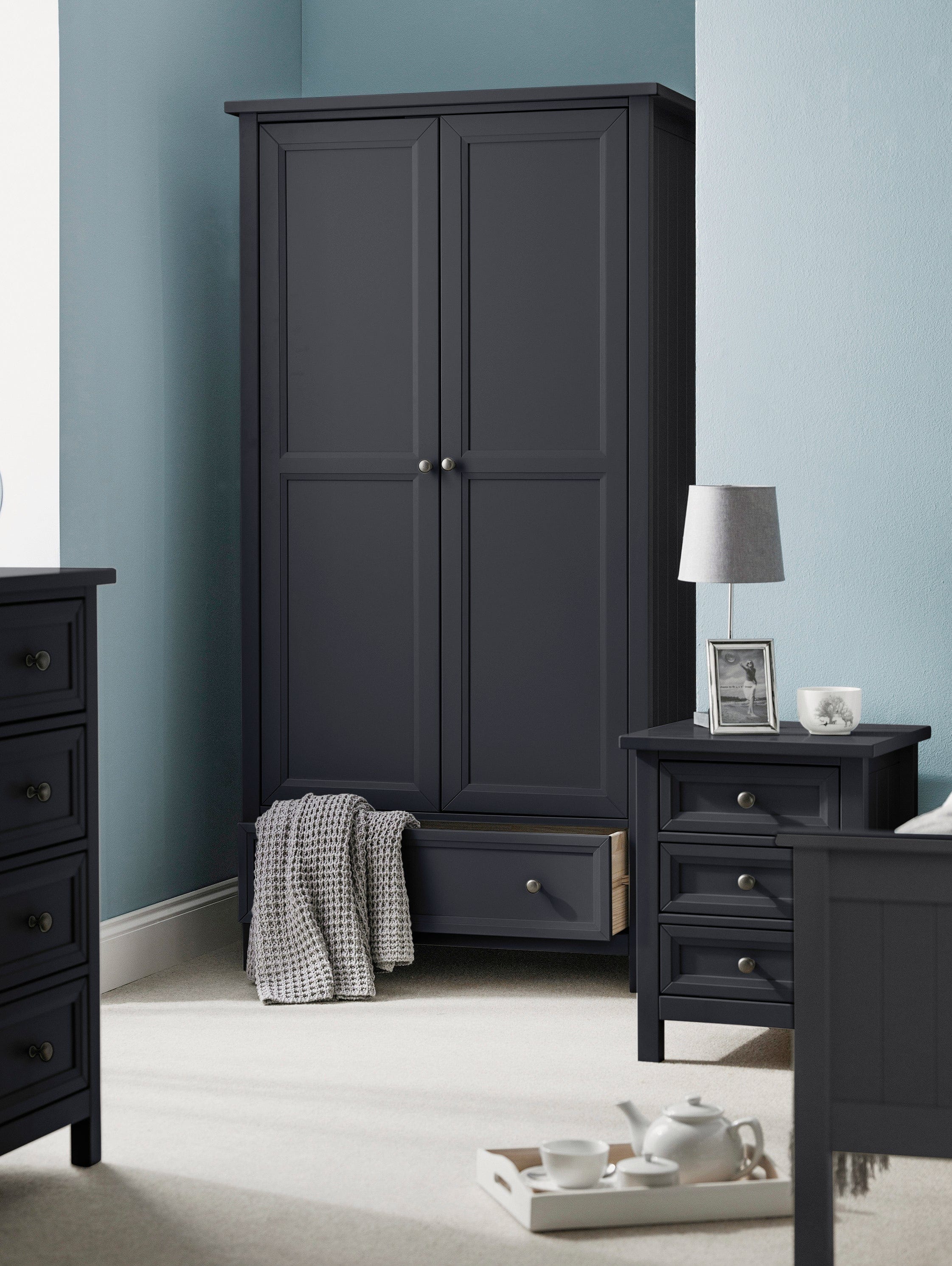 Julian Bowen Wardrobe Maine 2 Door Combination Wardrobe - Anthracite Bed Kings