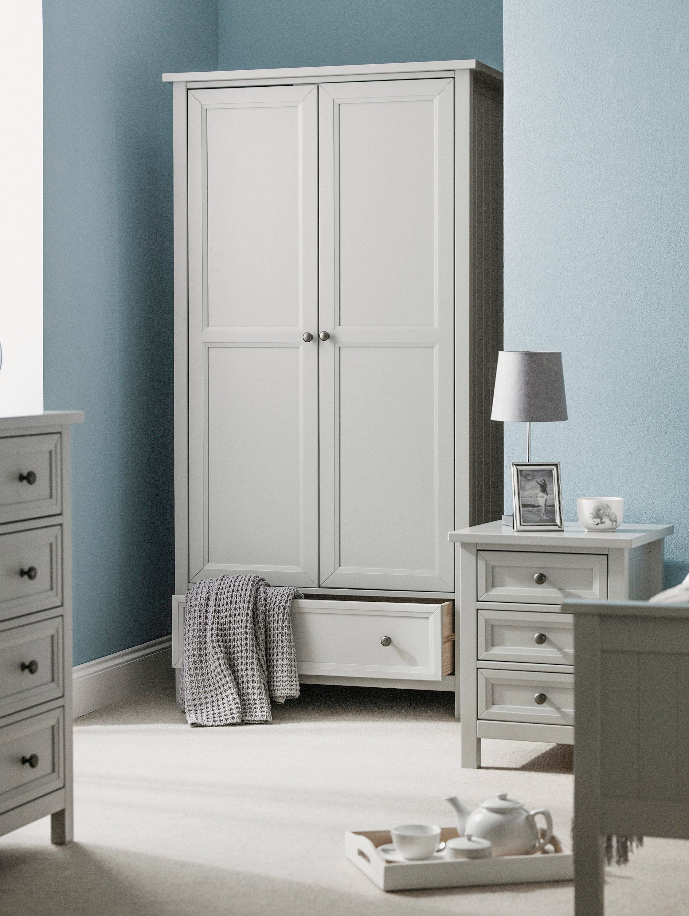 Julian Bowen Wardrobe Maine 2 Door Combination Wardrobe - Dove Grey Bed Kings