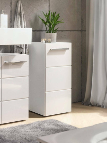 Mandy Cabinet