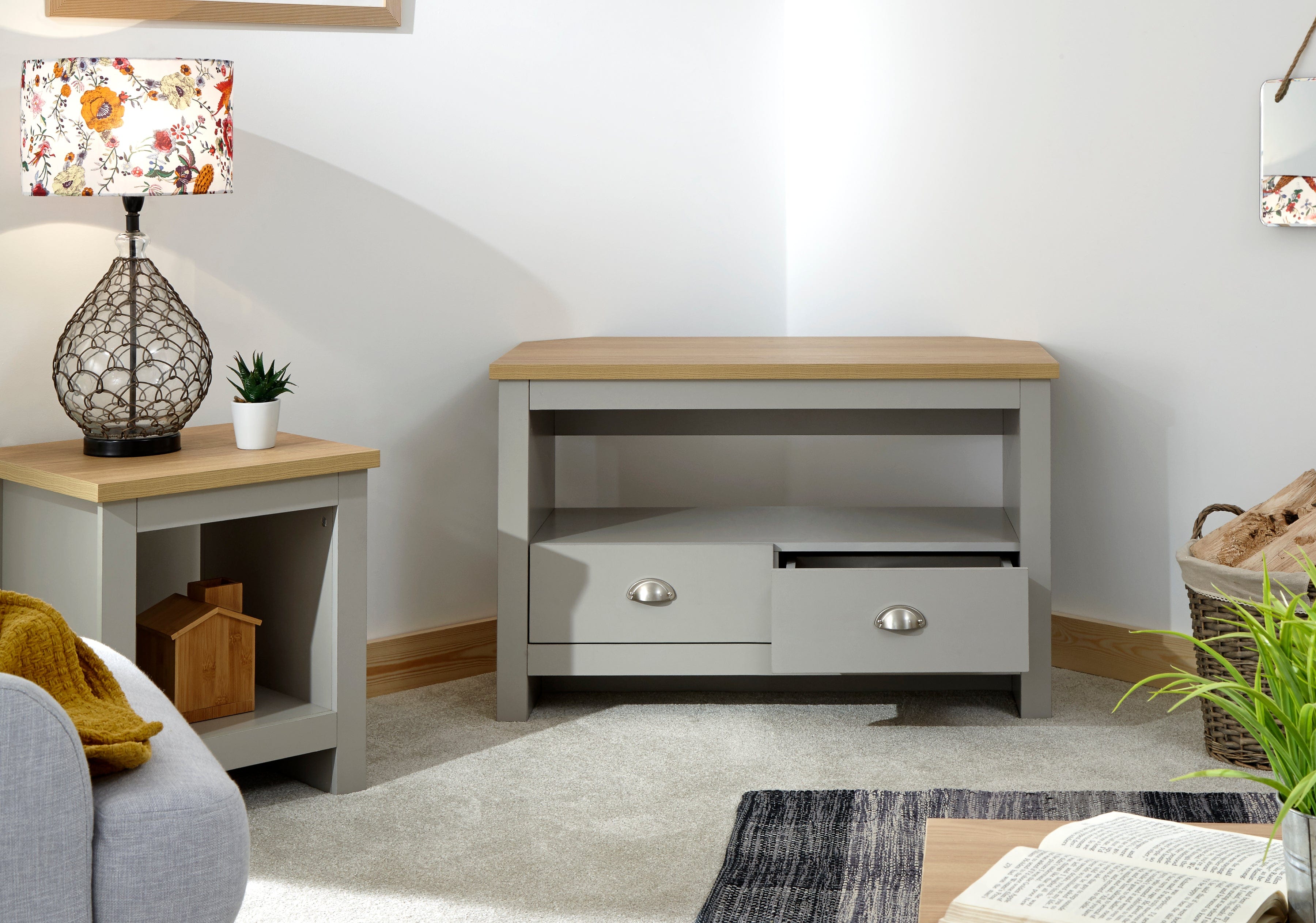 GFW TV Unit Lancaster Corner TV Unit Grey Bed Kings