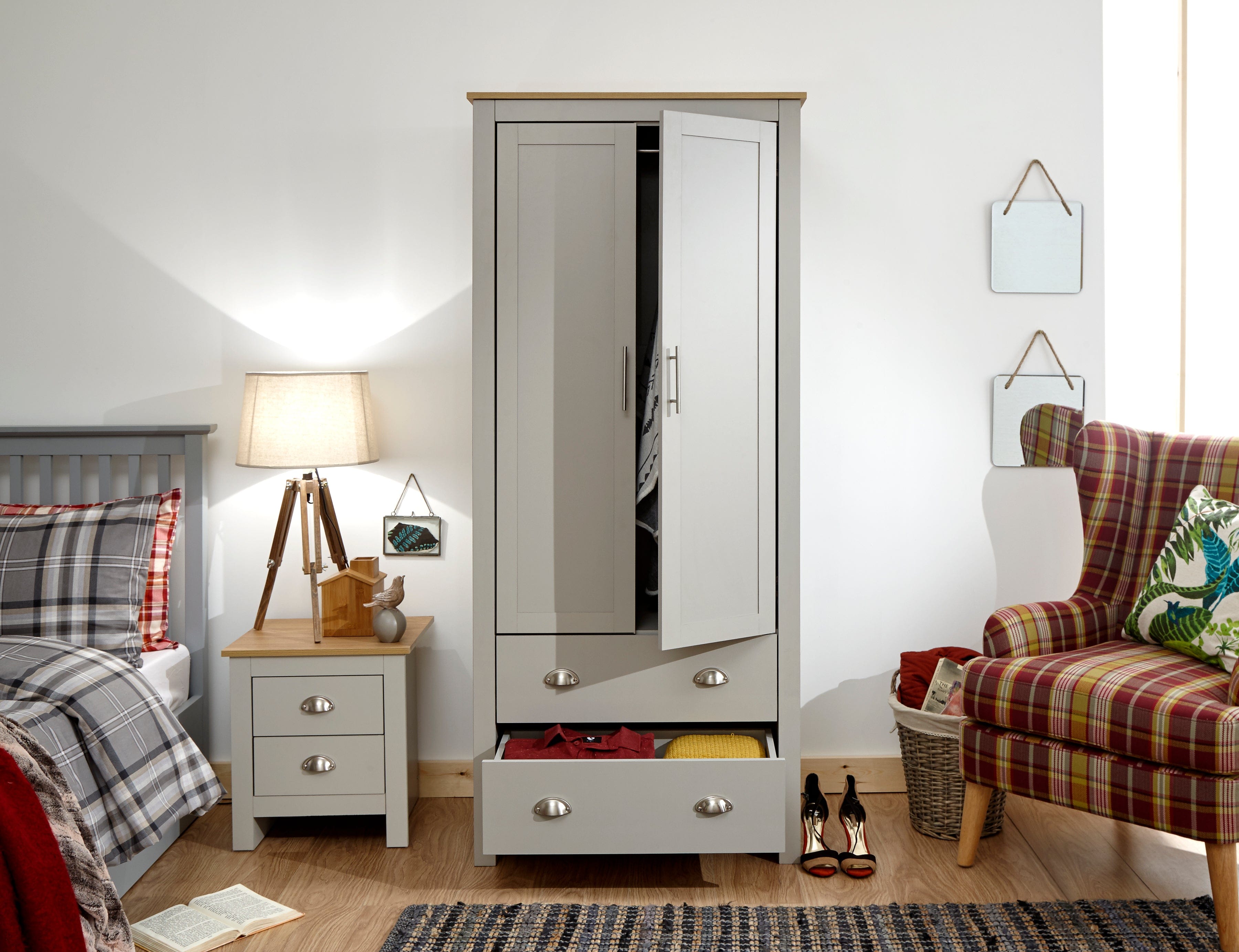 GFW Wardrobe Lancaster 2 Door 2 Drawer Wardrobe Grey Bed Kings